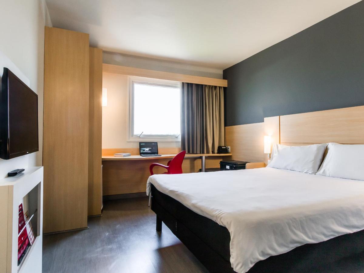 Quarto Duplo Standard