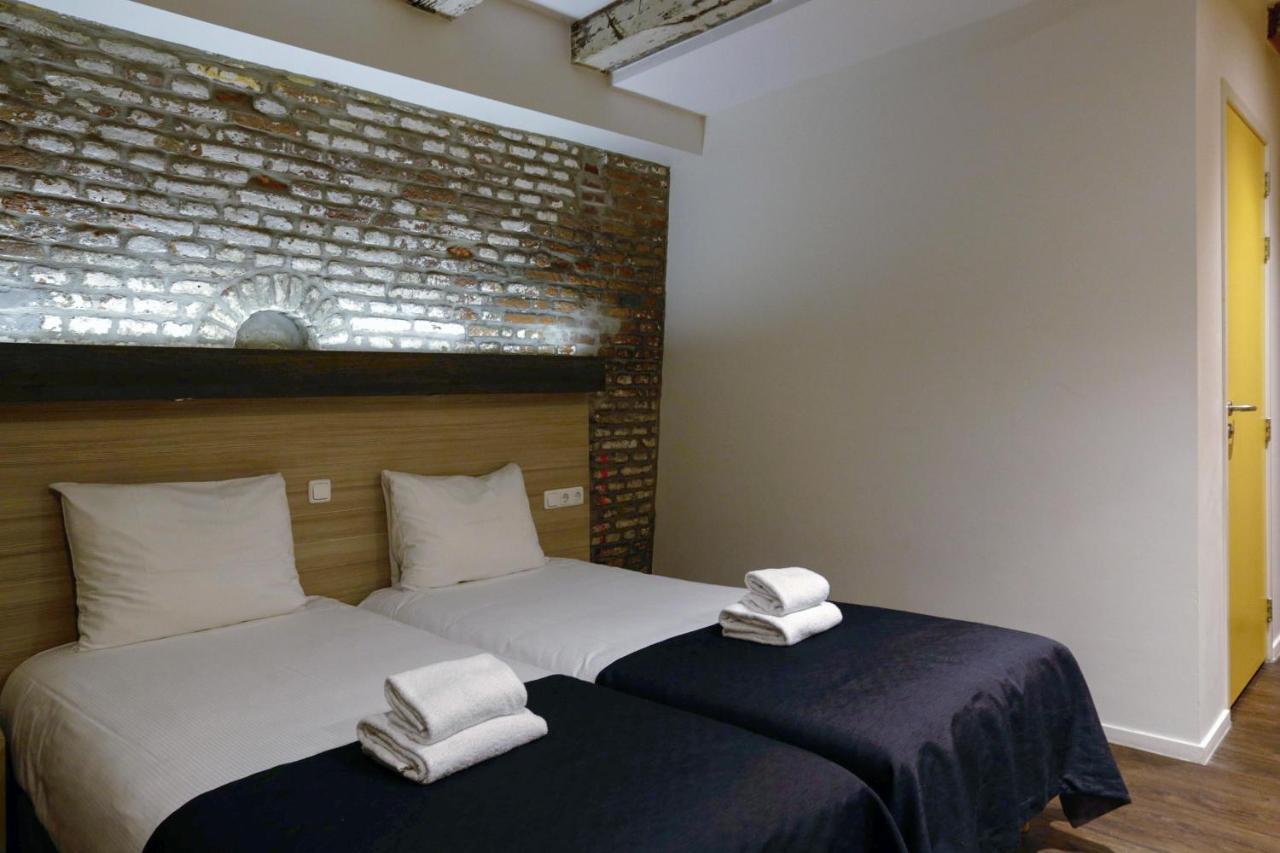 Basement Twin Room