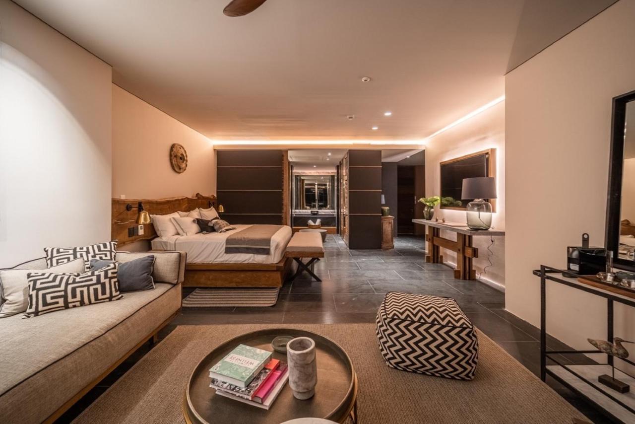 Signature Suite King Tropical View