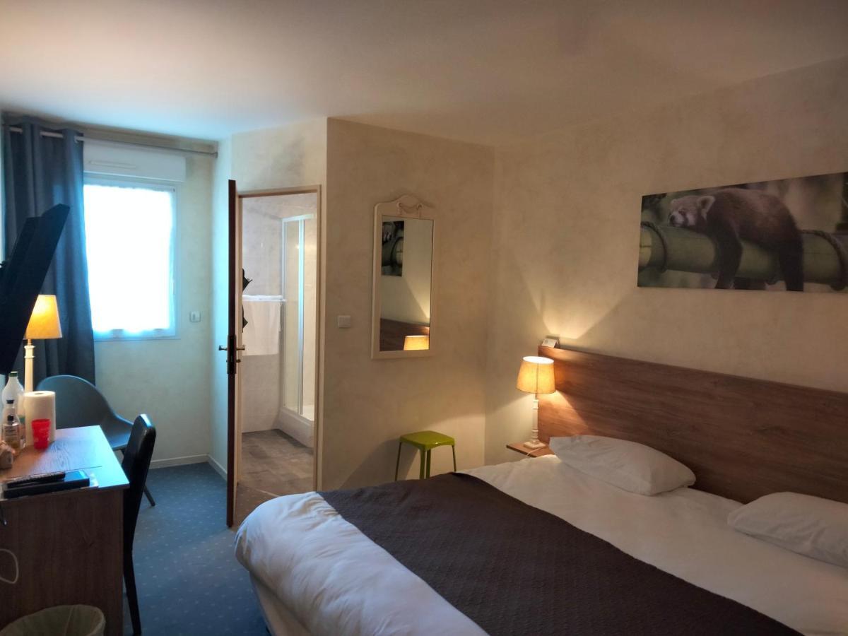Double Room Shower
