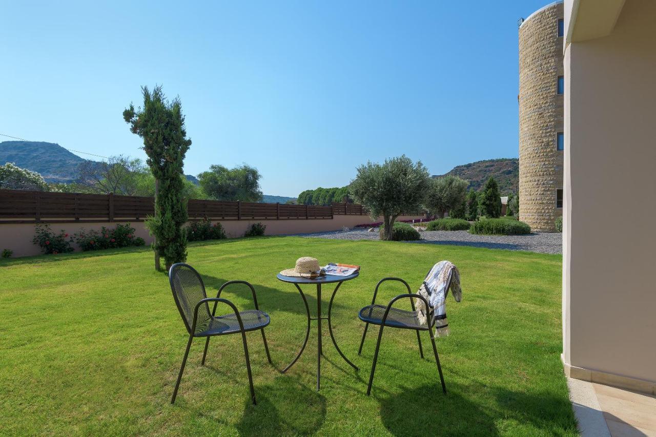 Superior Double or Twin Room Garden View