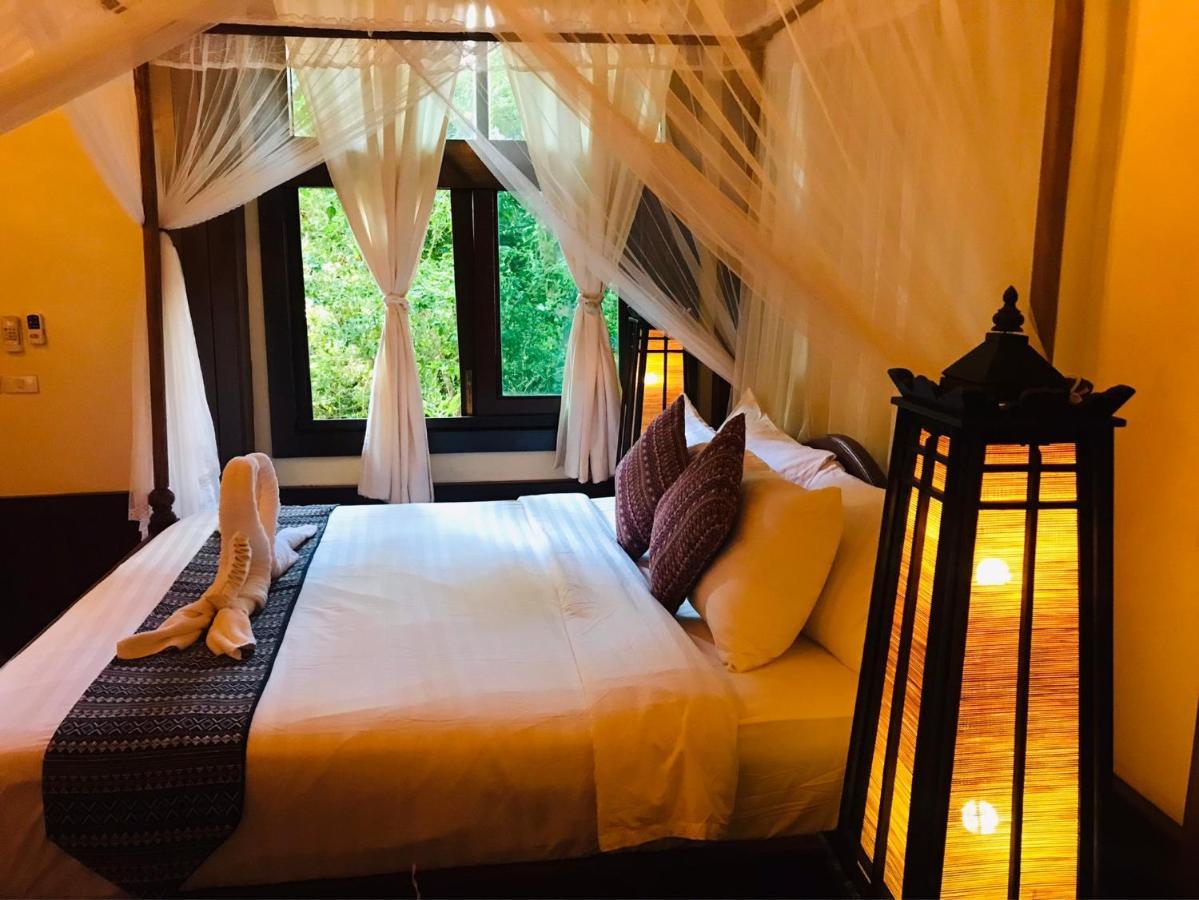 Deluxe Double Room Air Conditioning