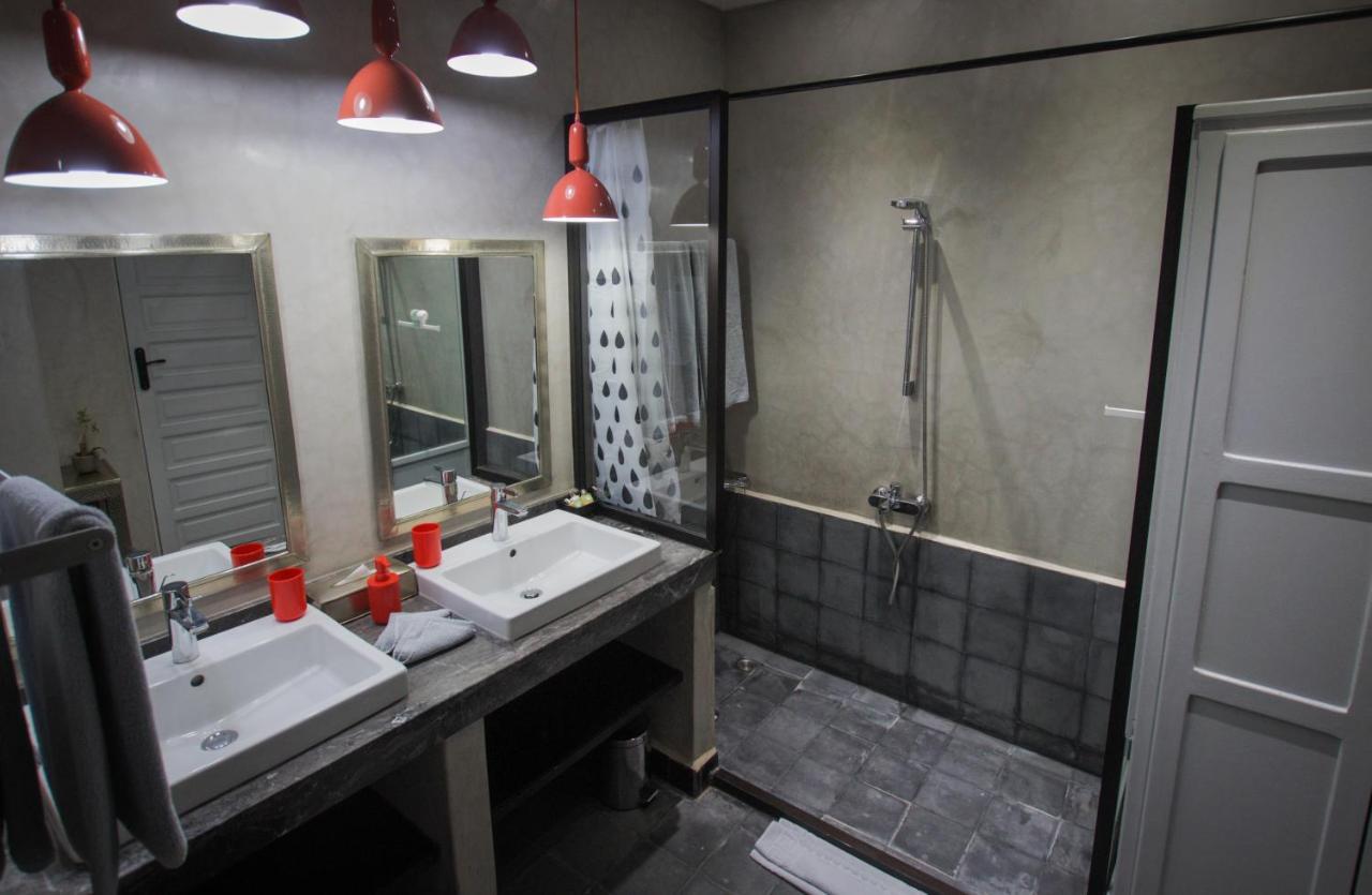 Deluxe Family Suite