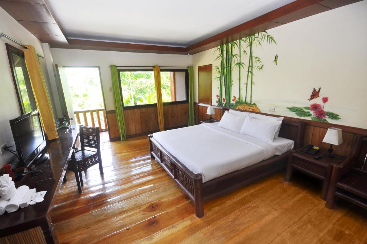Deluxe Double or Twin Room Garden View