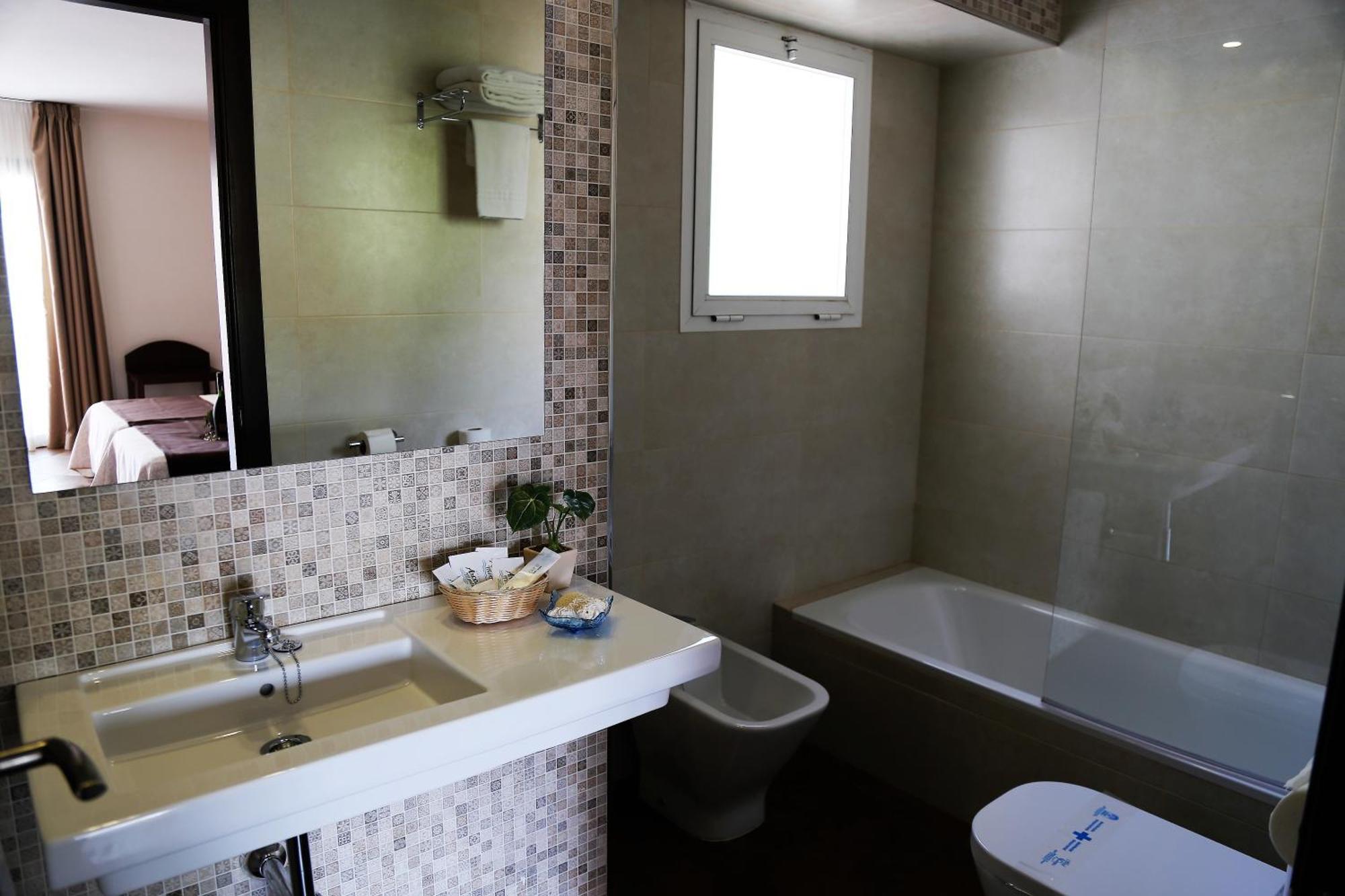 Double Room with Extra Bed with Terrace,1272575266:JPEG