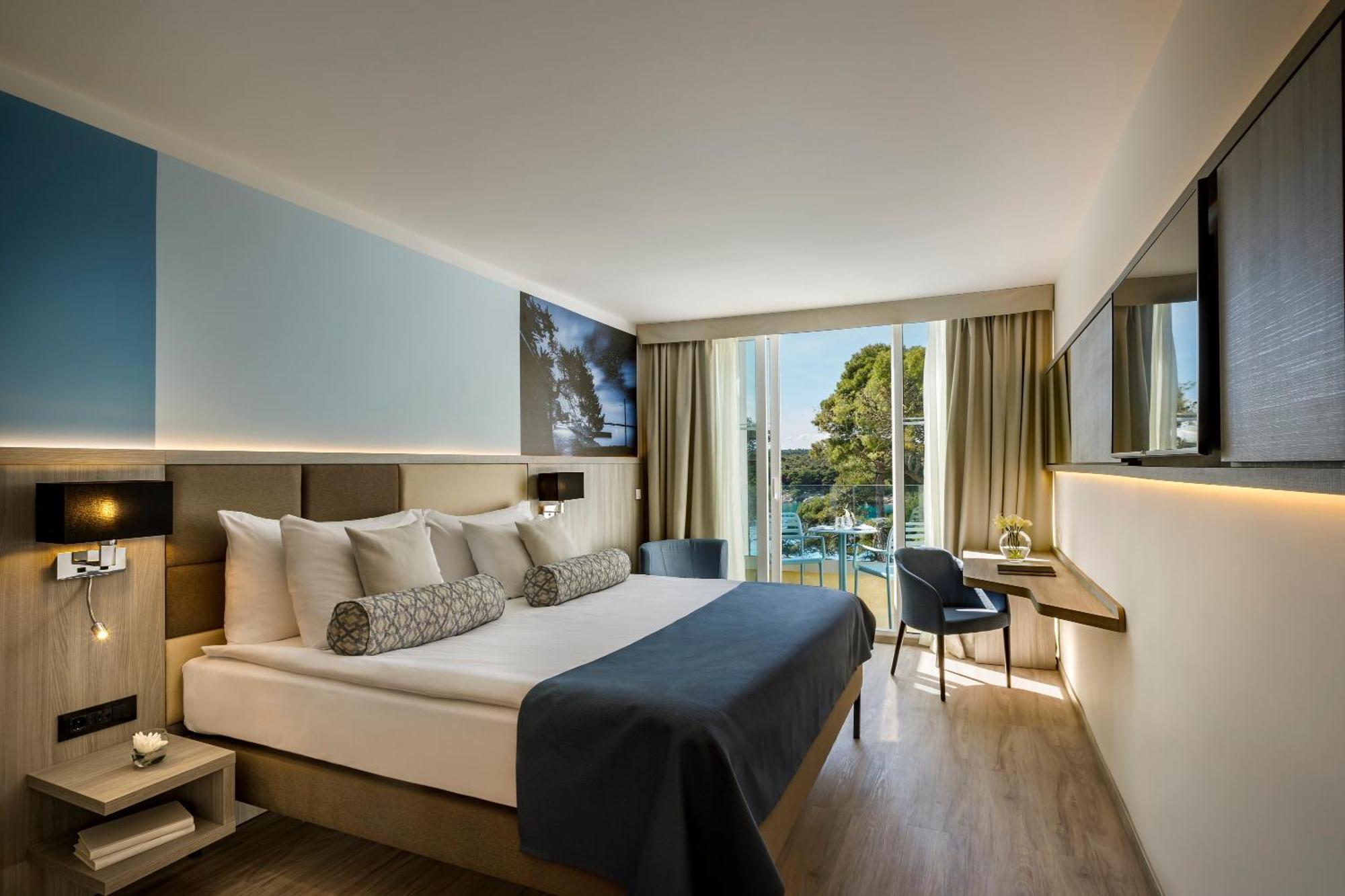 Superior Room 2 Hotel