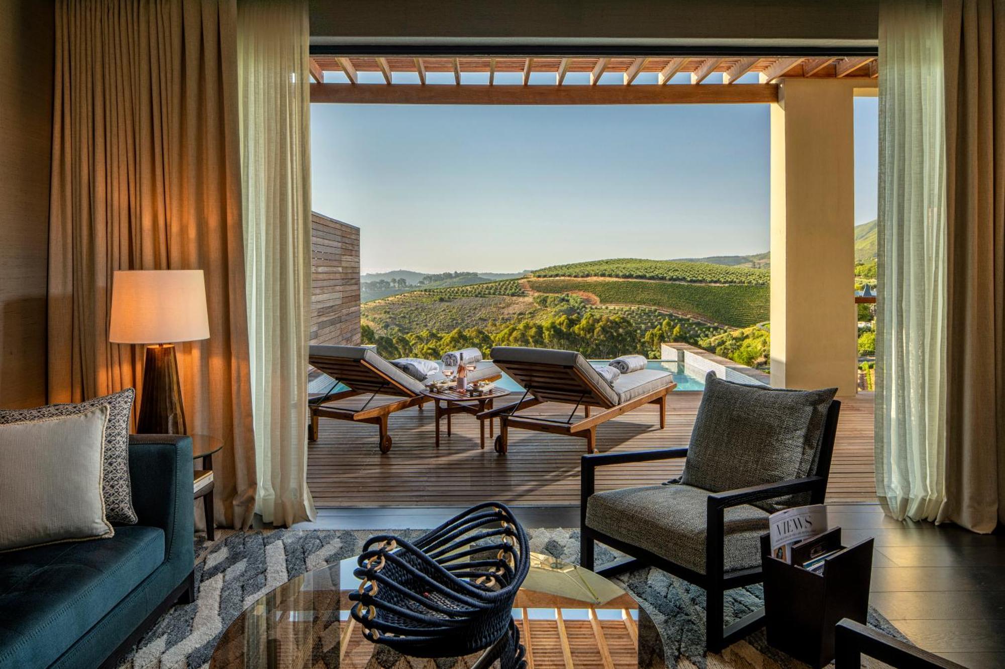 Superior Villa Vineyard Views