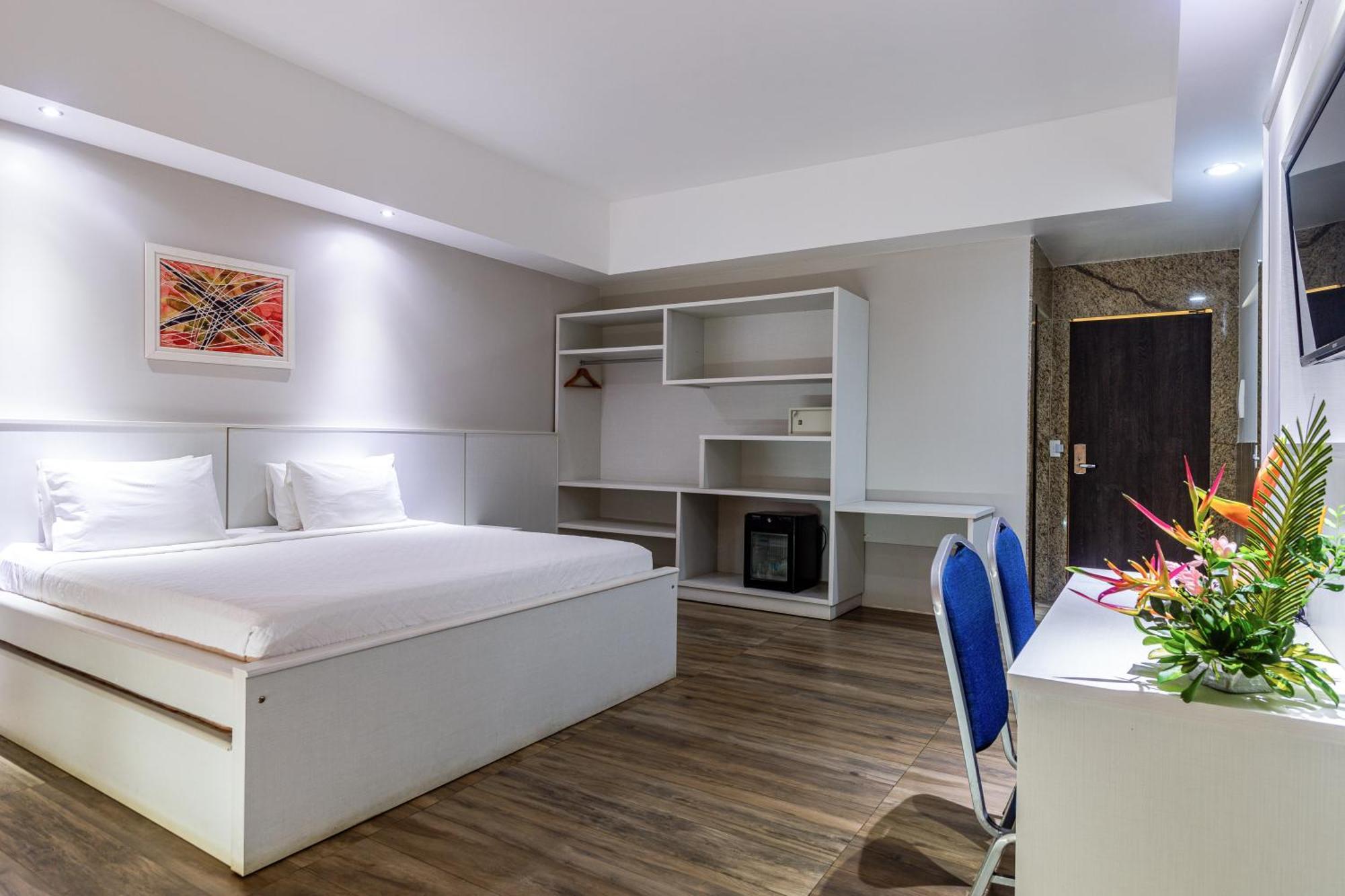 Master Suite Double room under 12