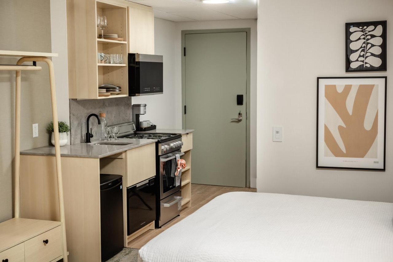 Alpine Kitchen Suite 1 King
