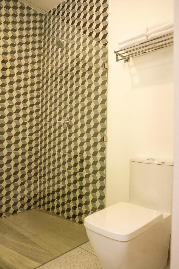 Deluxe Double Room,1323009001:JPEG