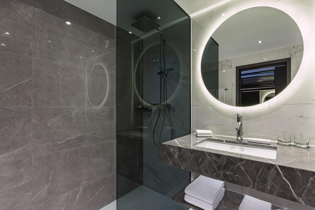 Deluxe Double Room City View