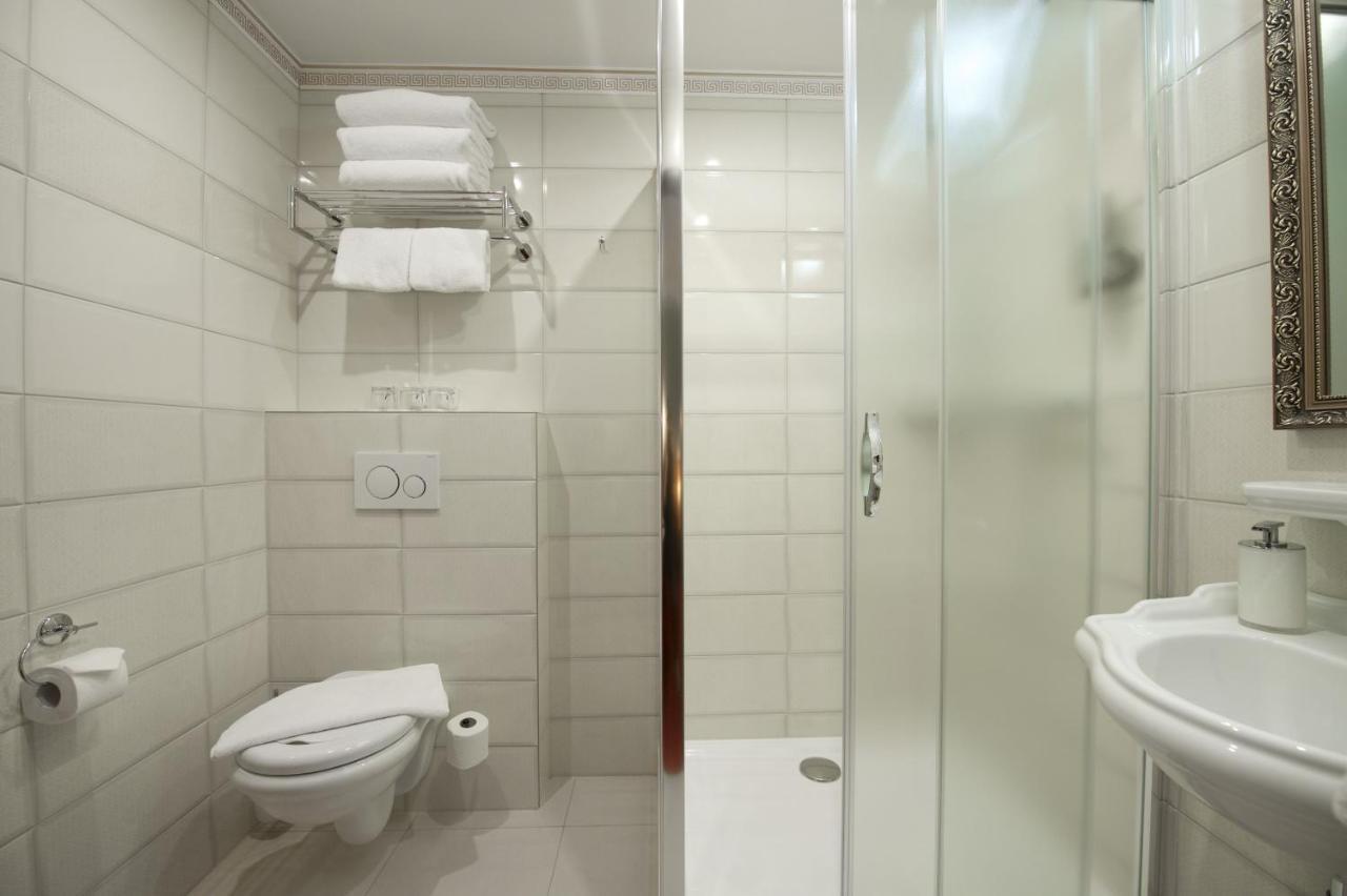 Small Double Room