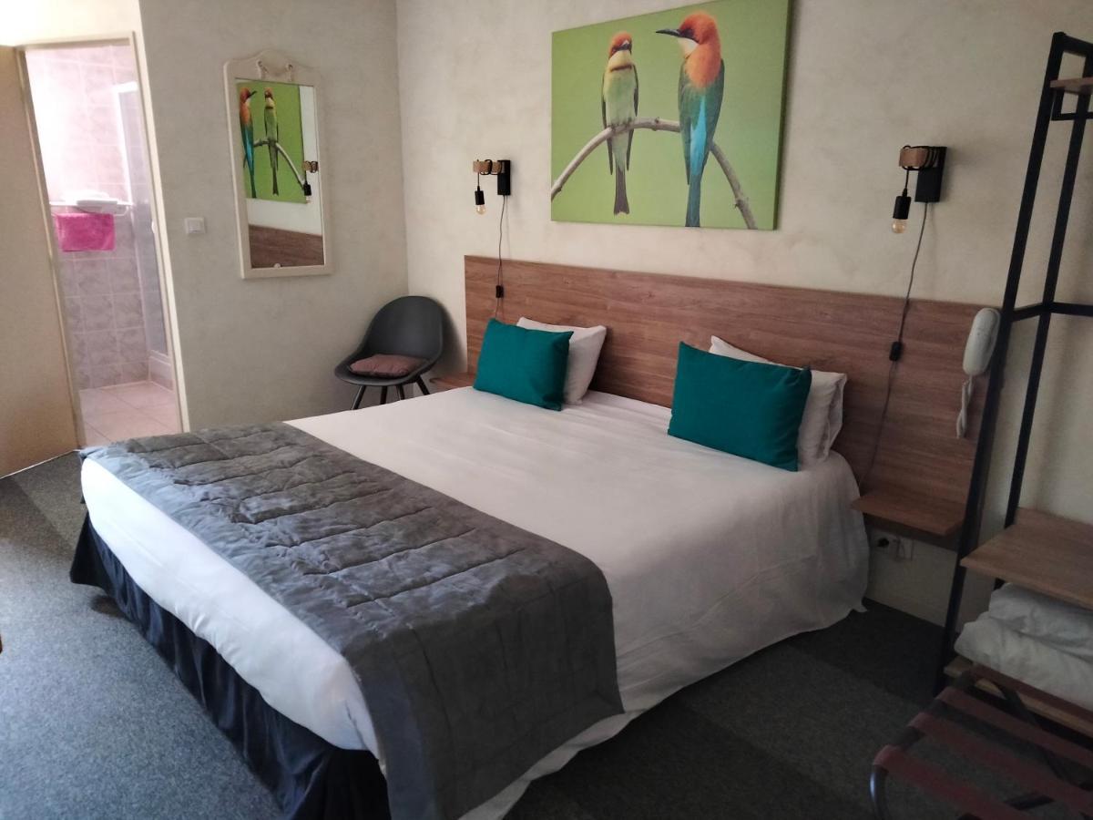 Double Room Shower