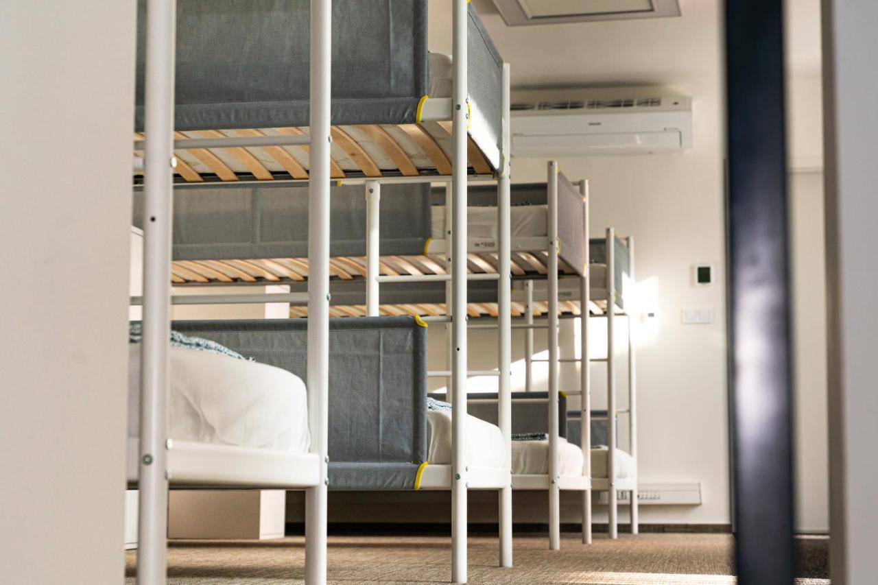 Bed 10-Bed Mixed Dormitory Room