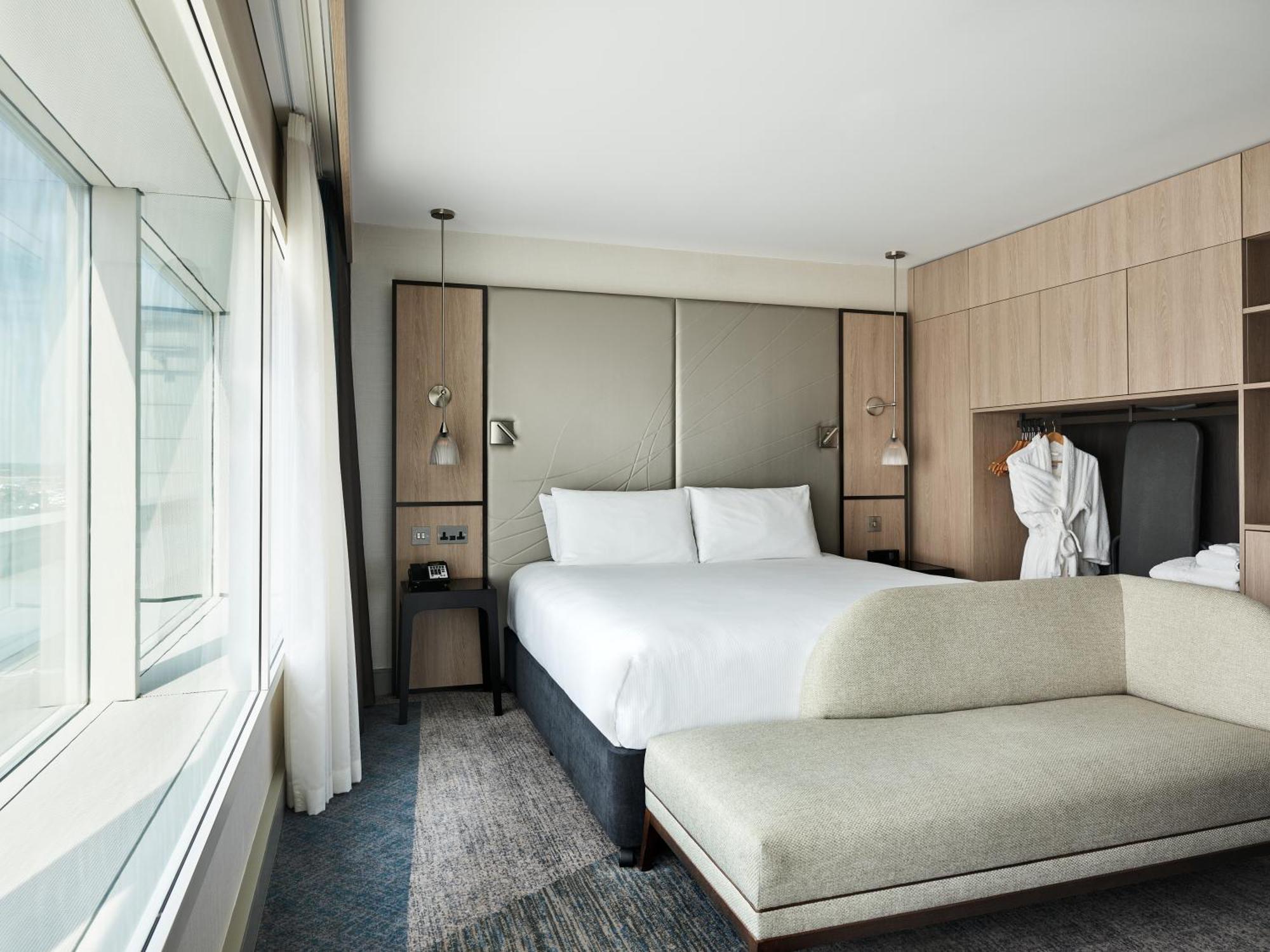 Deluxe King Room View