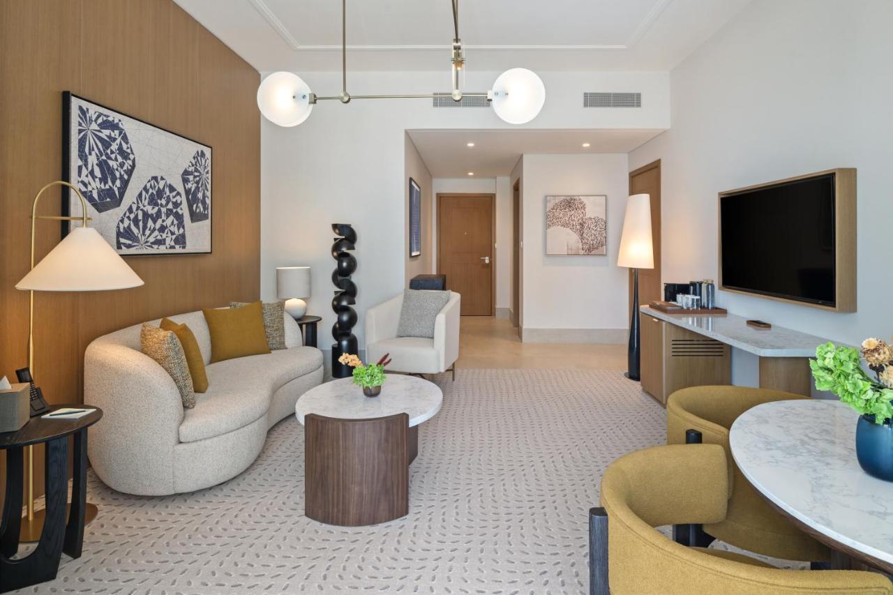 Lagoon Suite