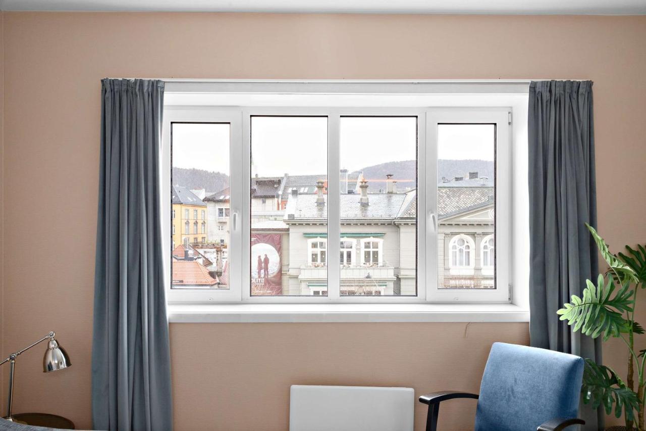 Deluxe Twin Room City View