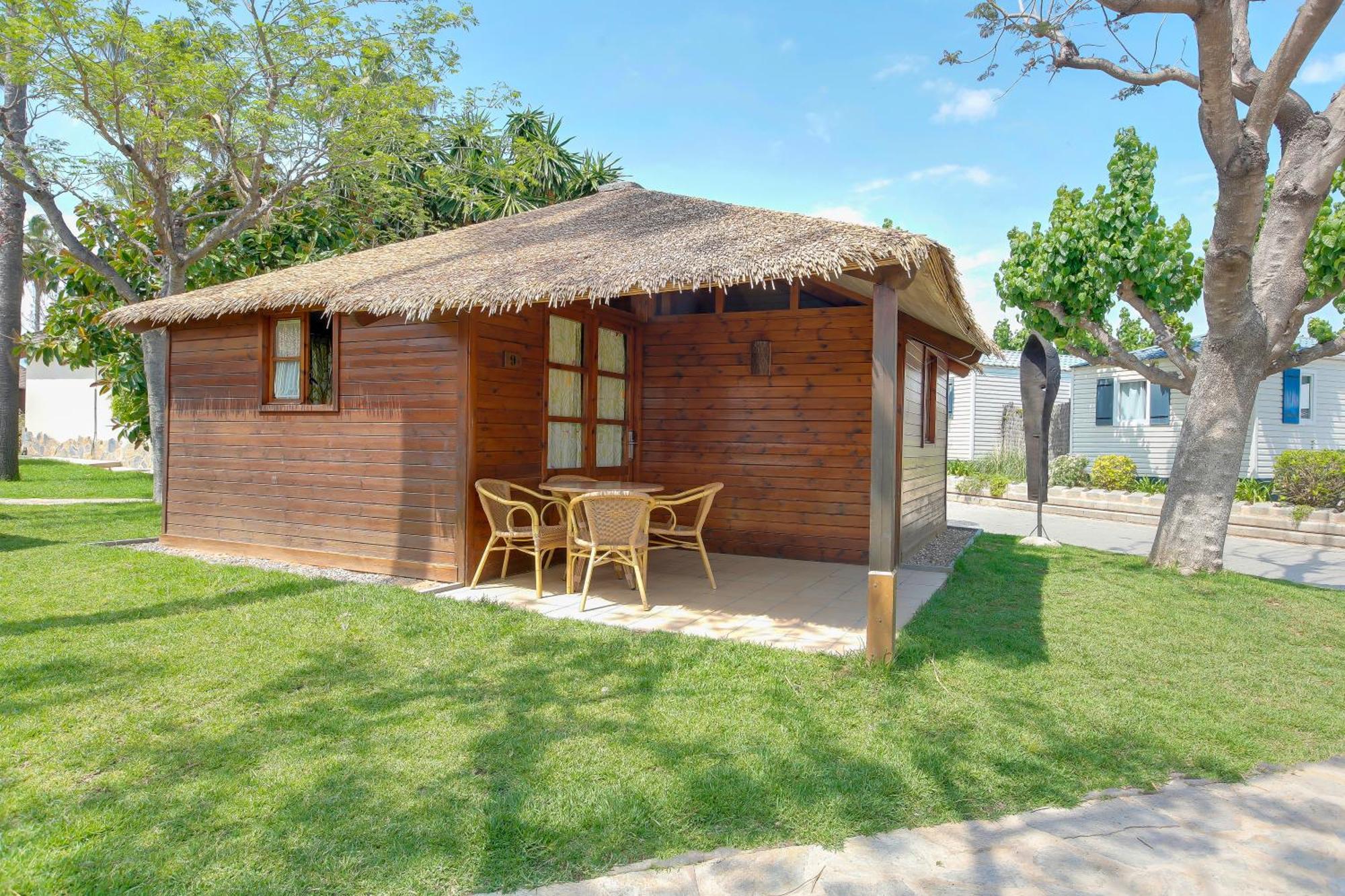 Bungalow con vistas al jardín