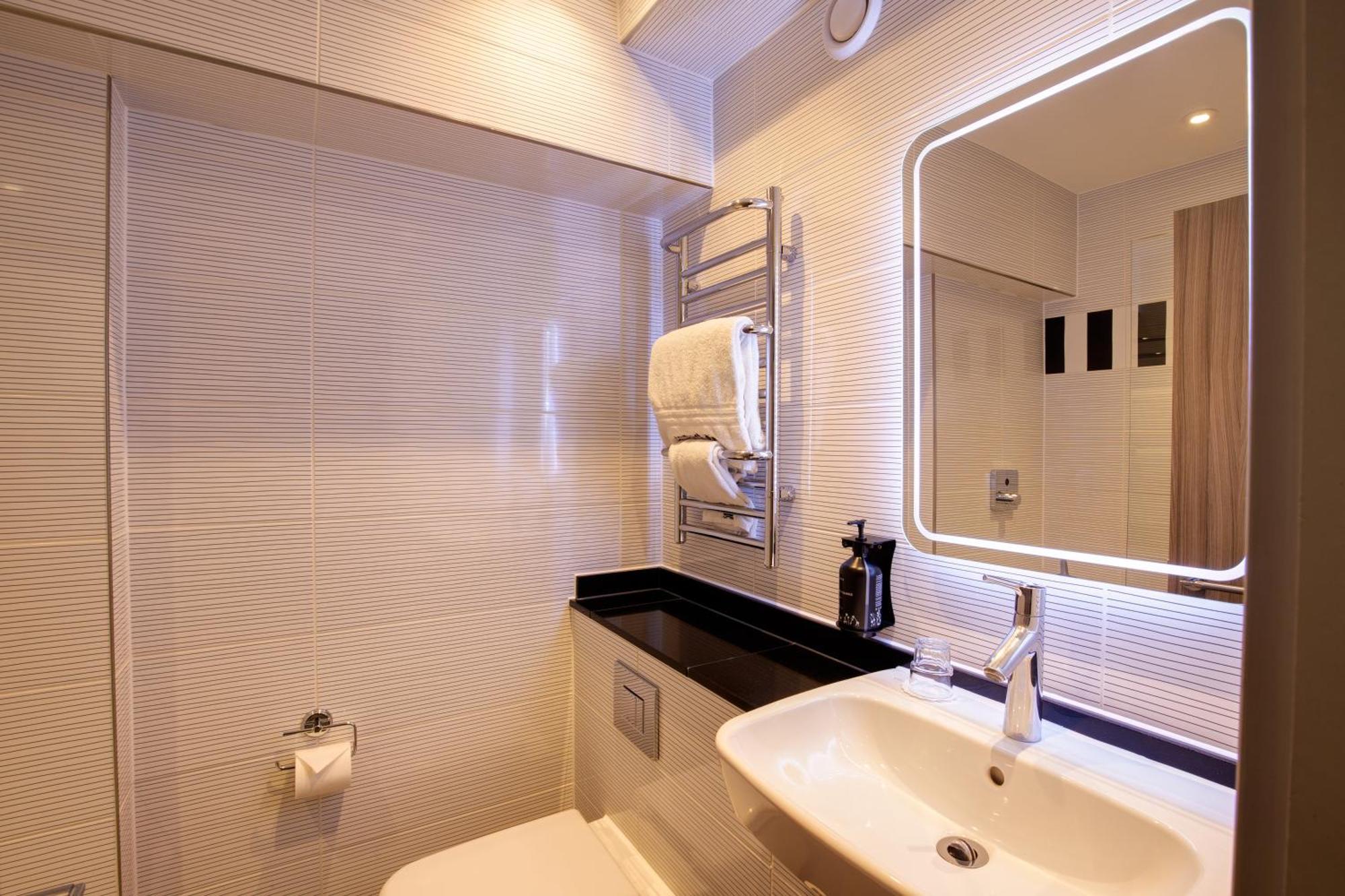 City Sleeper Twin Room