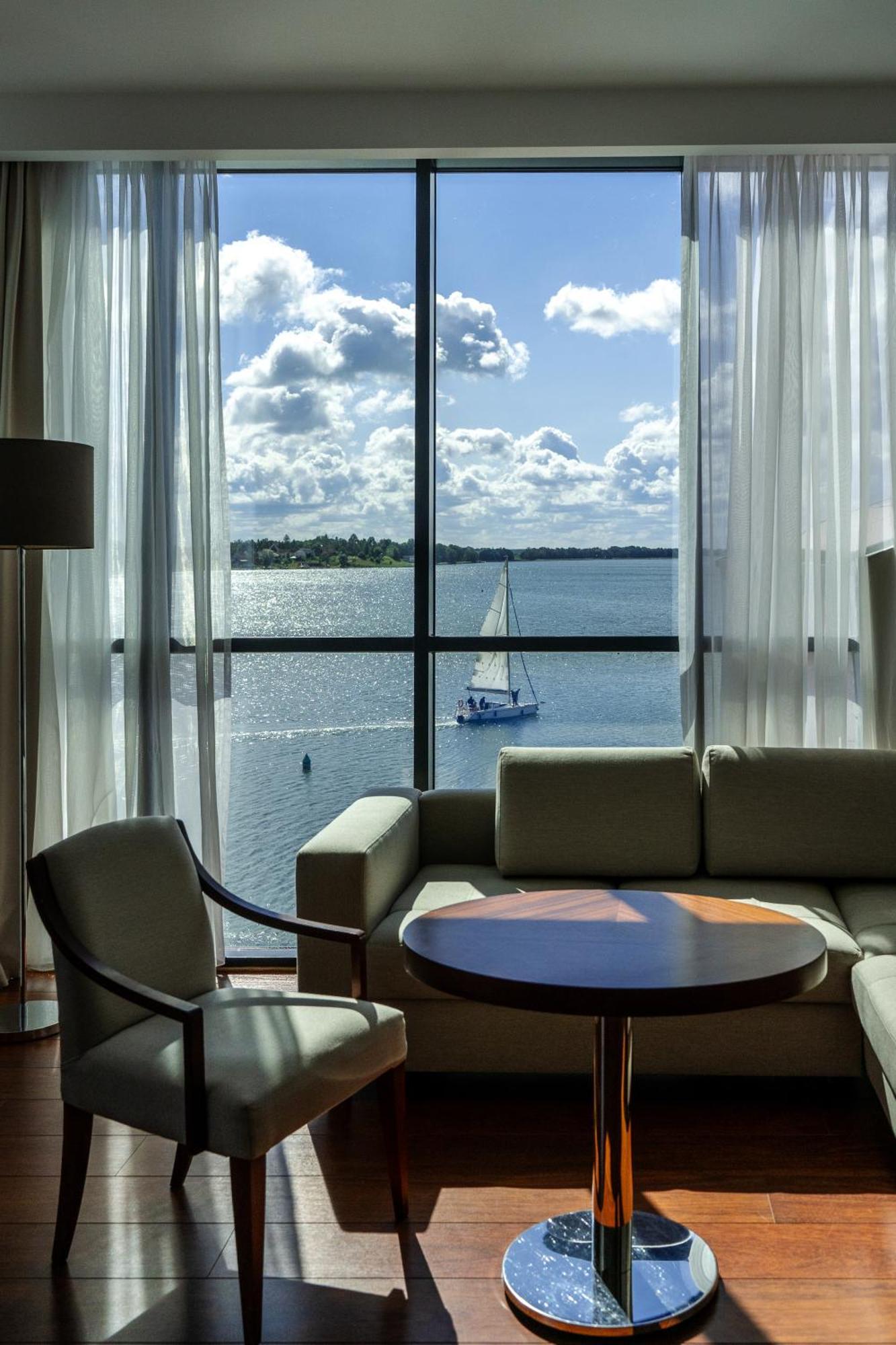 Apartment Lake View
