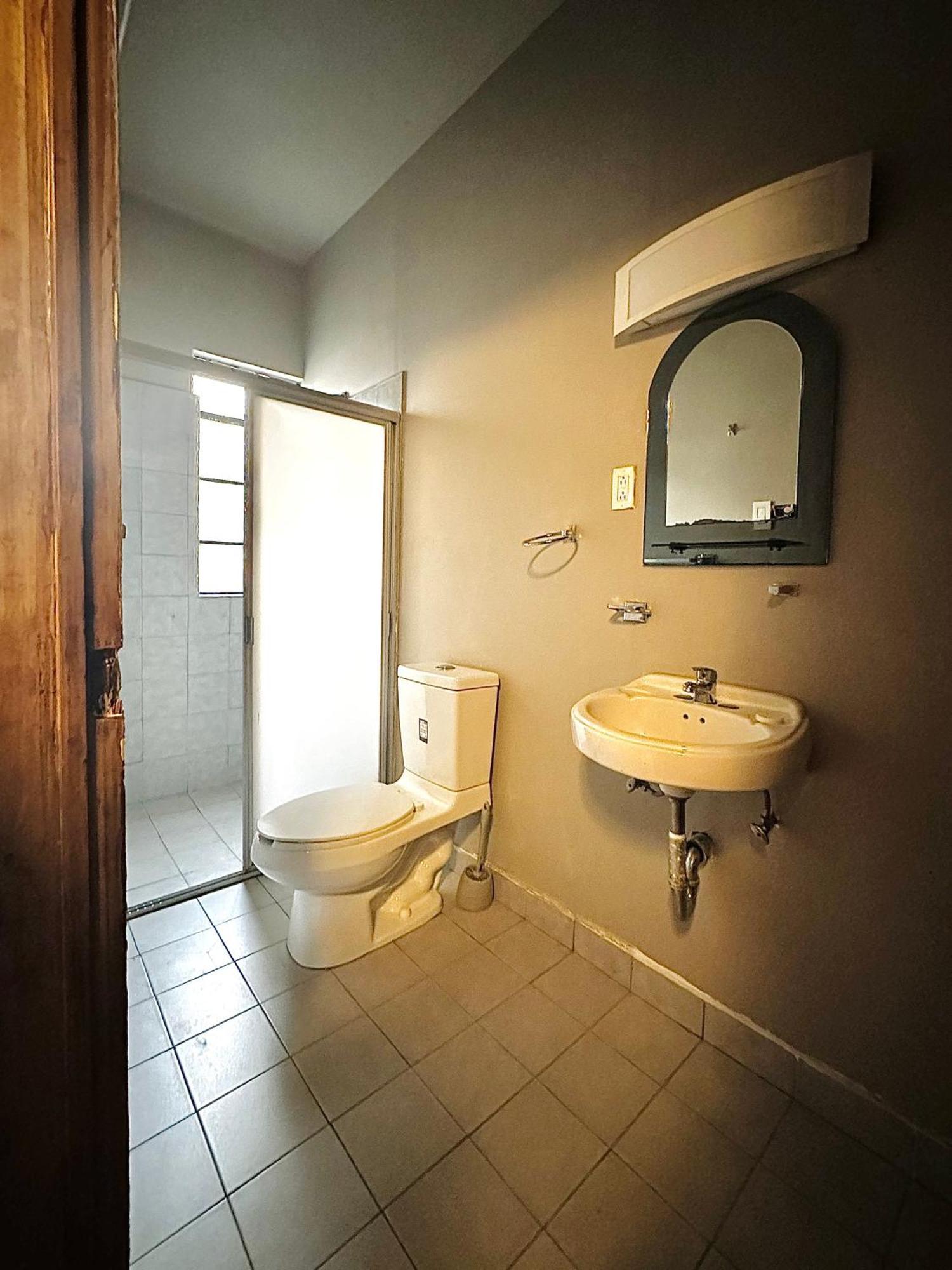 Double or Twin Room Private Bathroom