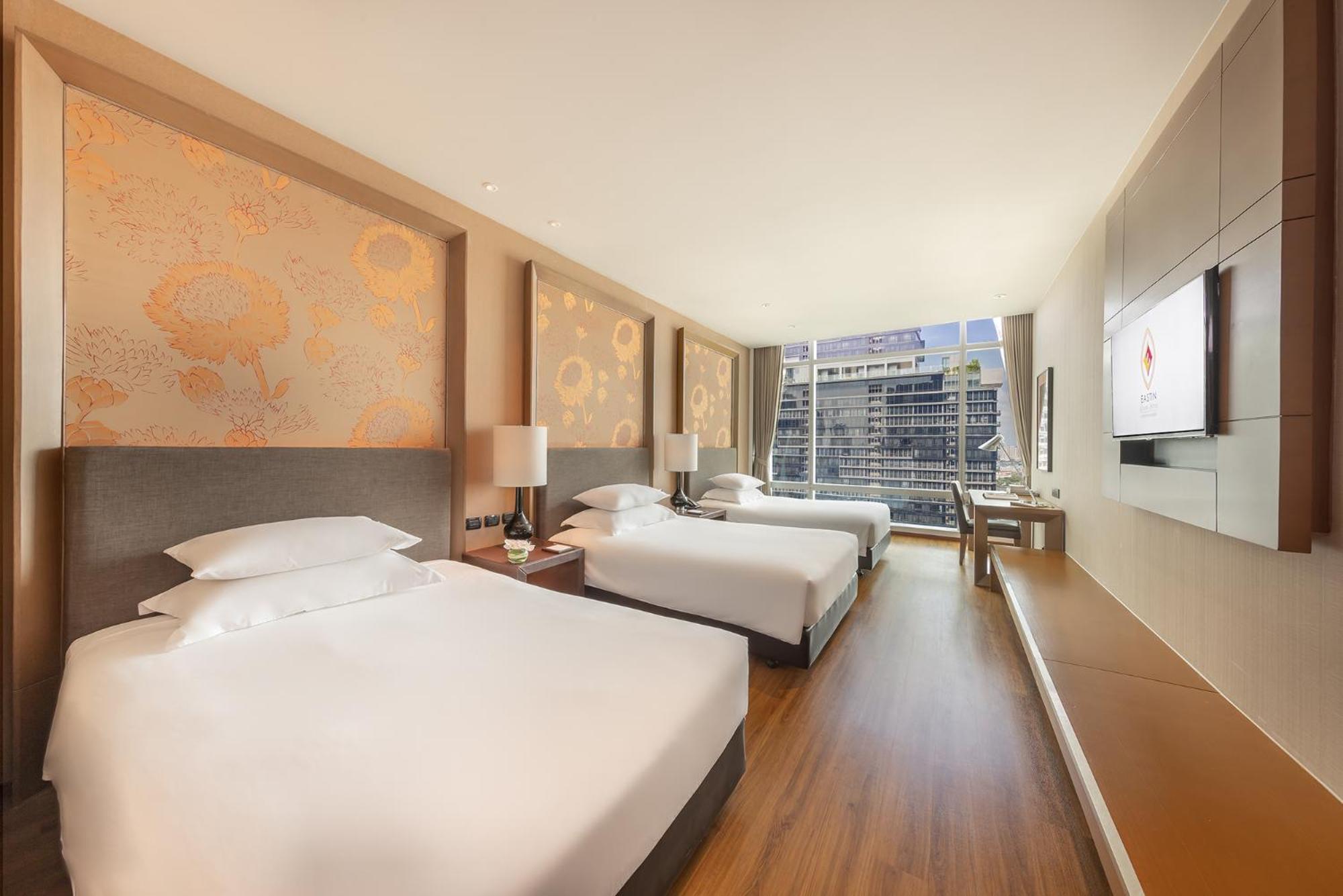 Superior Sky Triple Room