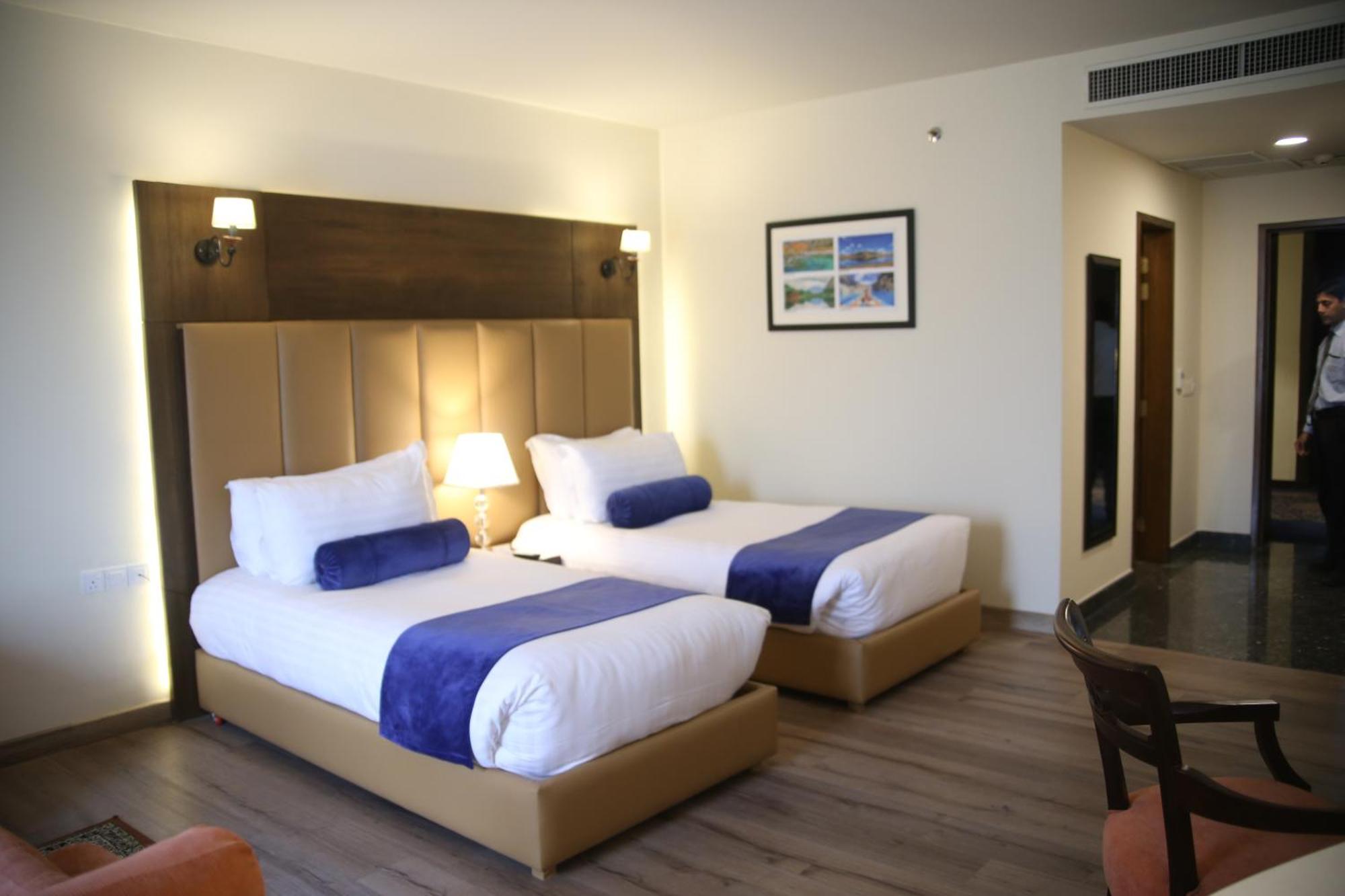 Deluxe Double or Twin Room