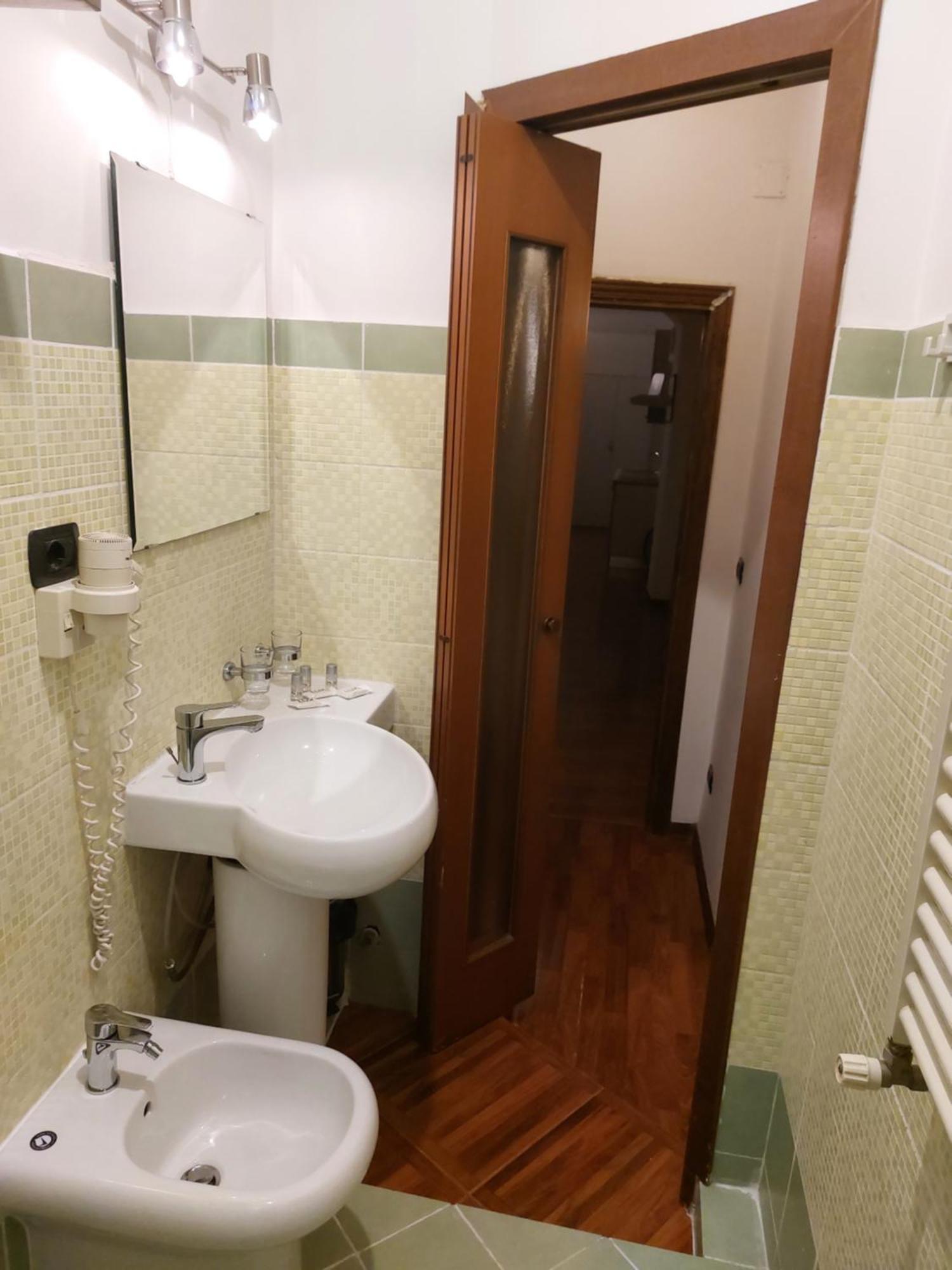 Basic Triple Room