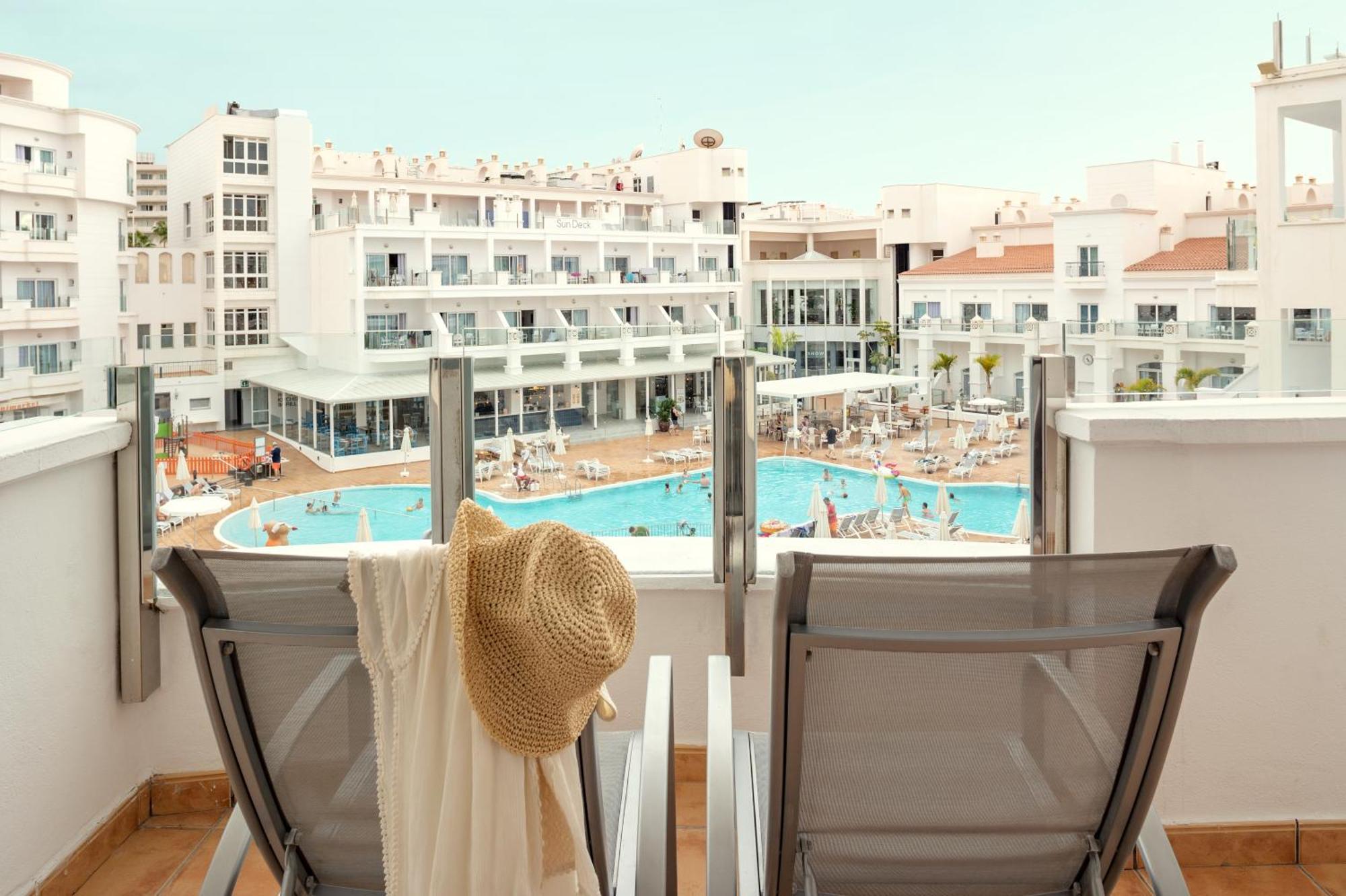 Studio Pool View Balcony