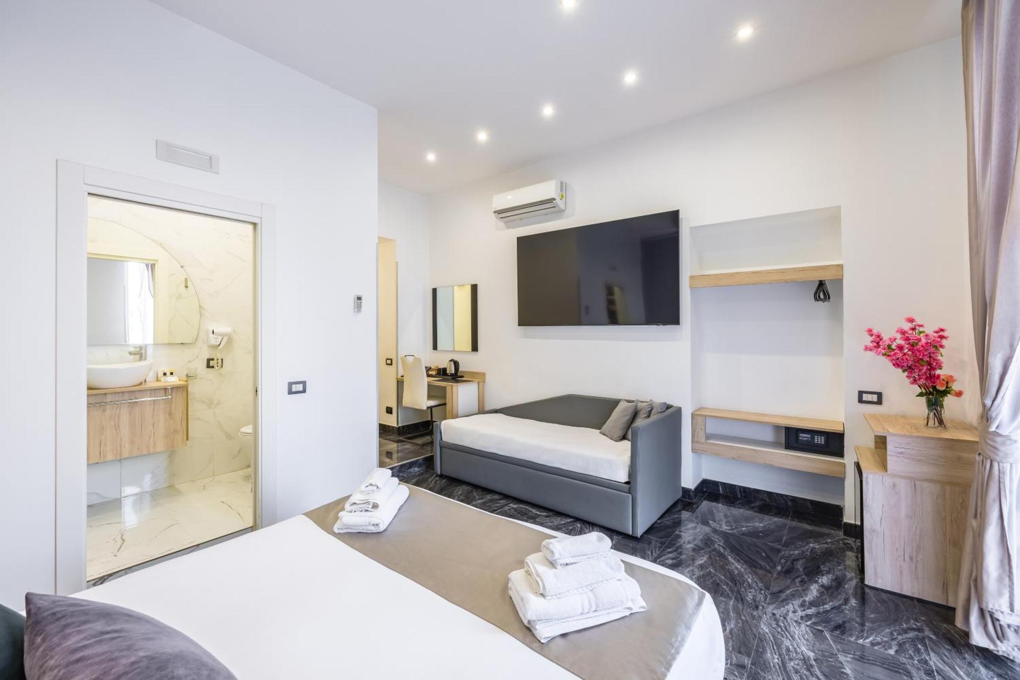 Double Room Mountain View
