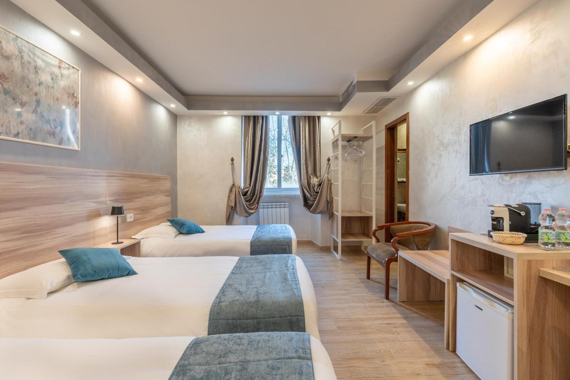 Standard Triple Room,1639565062:JPEG