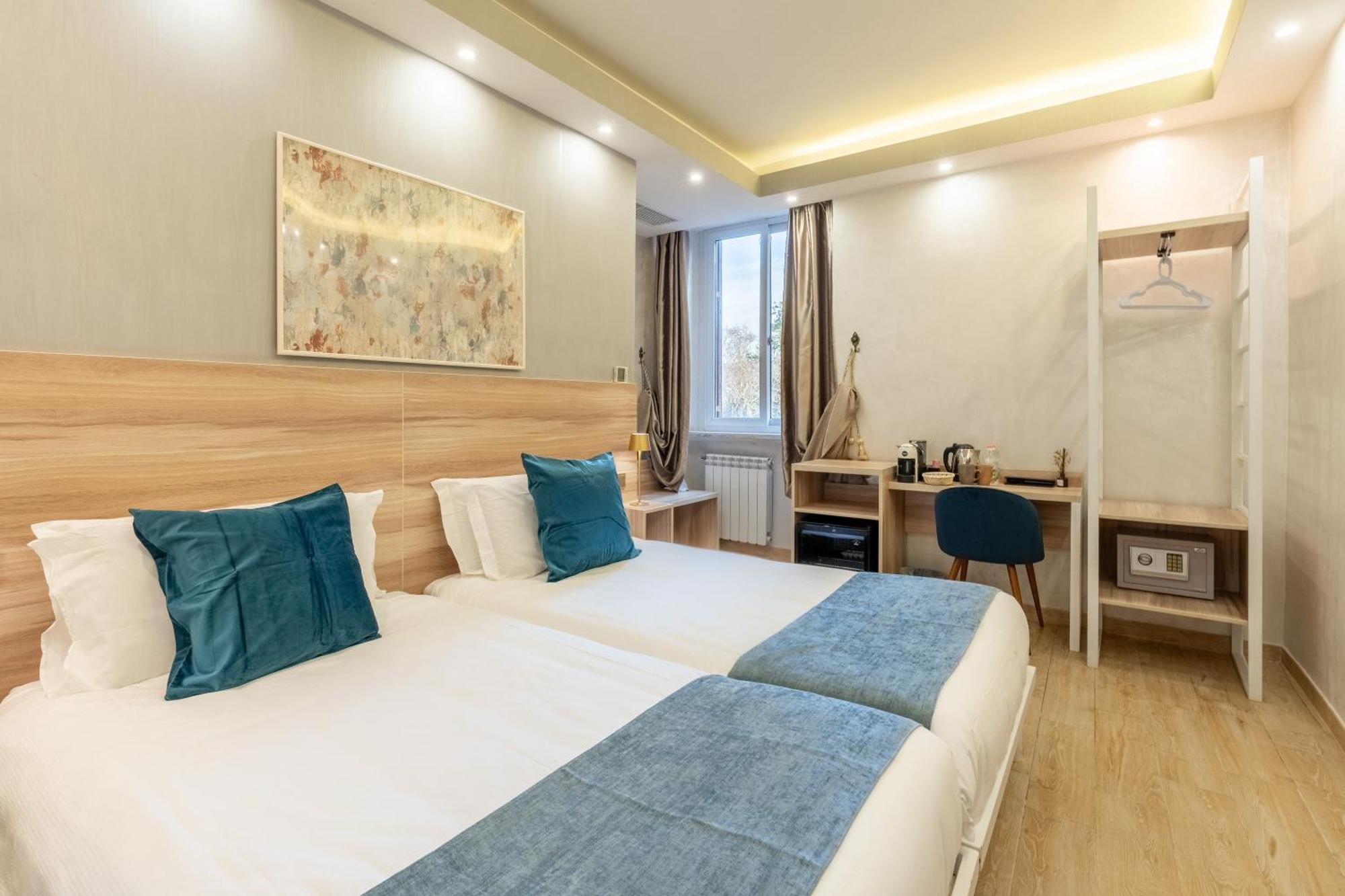 Standard Twin Room,1639565058:JPEG