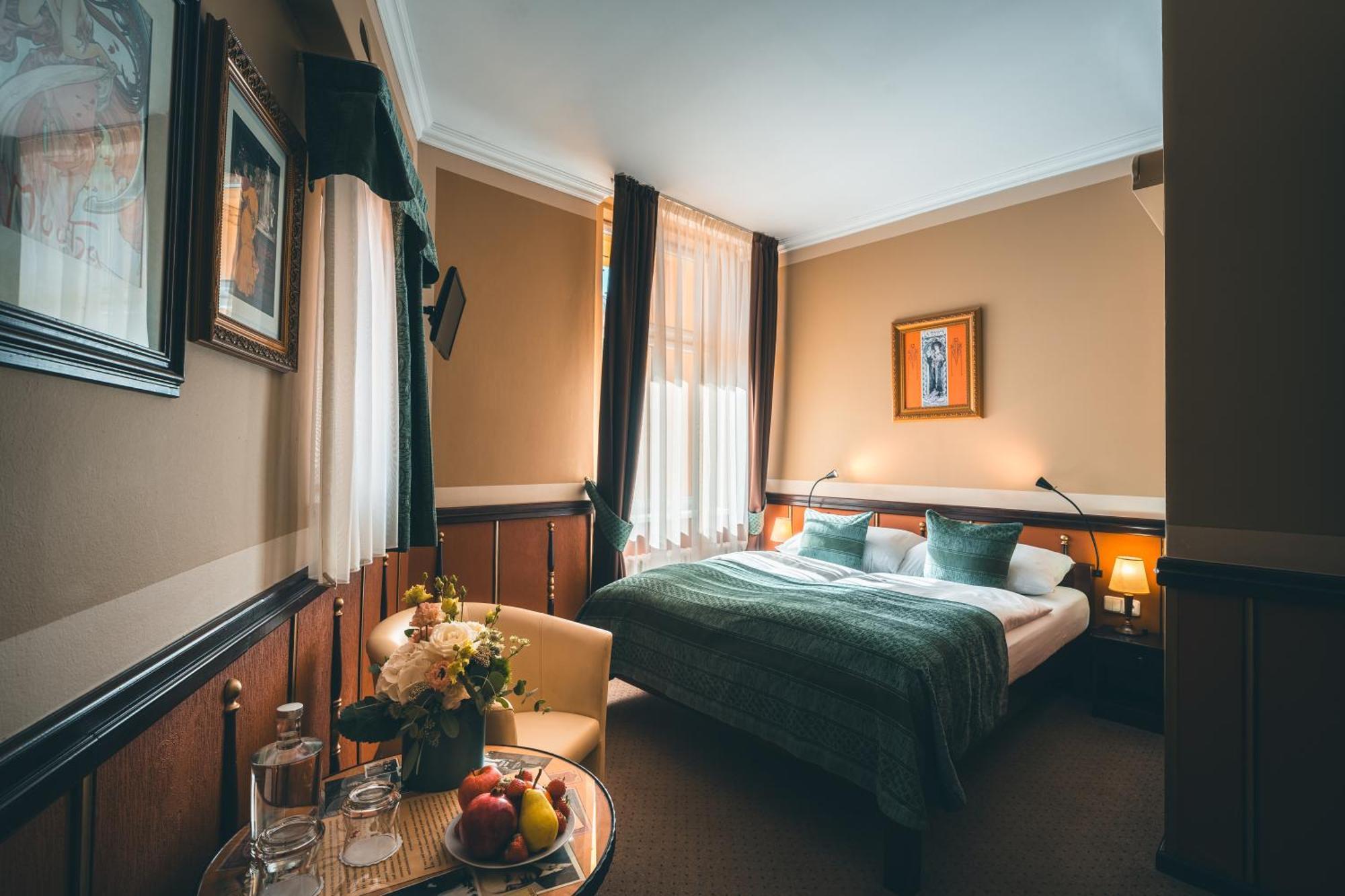 Classic Double or Twin Room