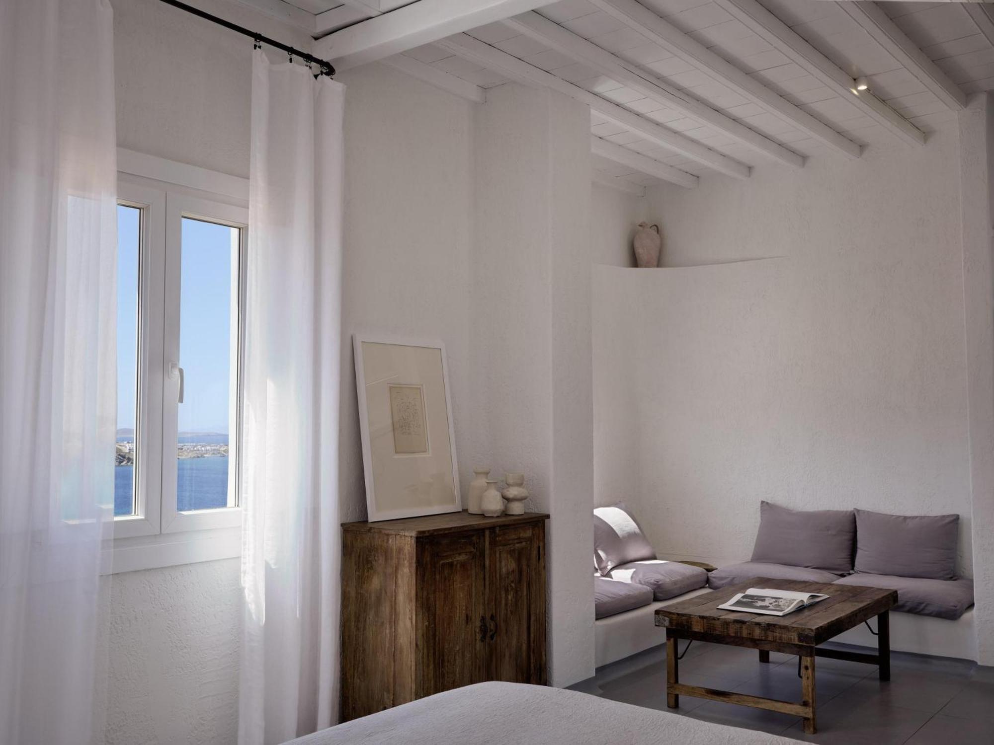 Bohemian Sunset & Sea View Suite Heated Plunge Pool