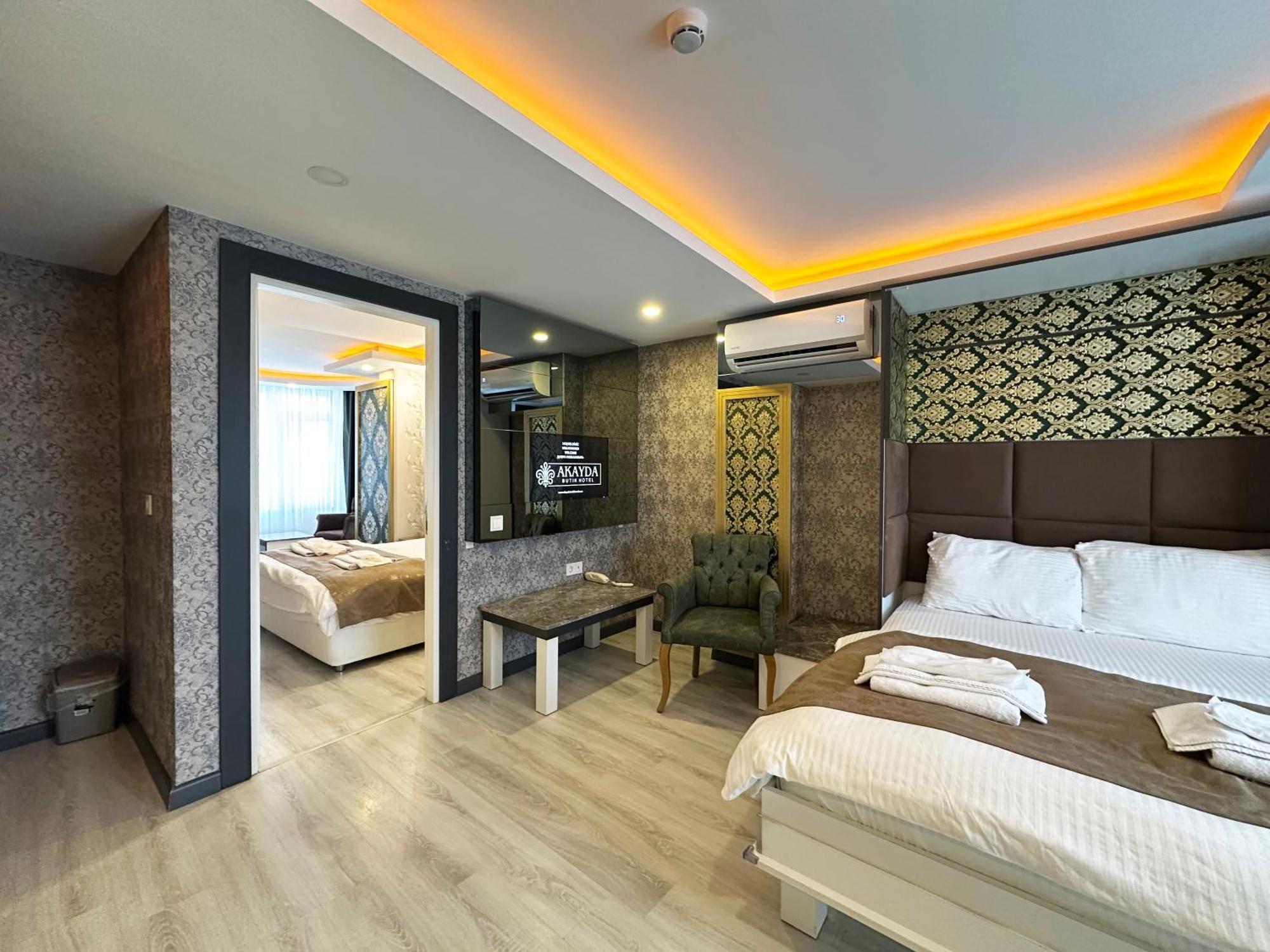 Deluxe Suite