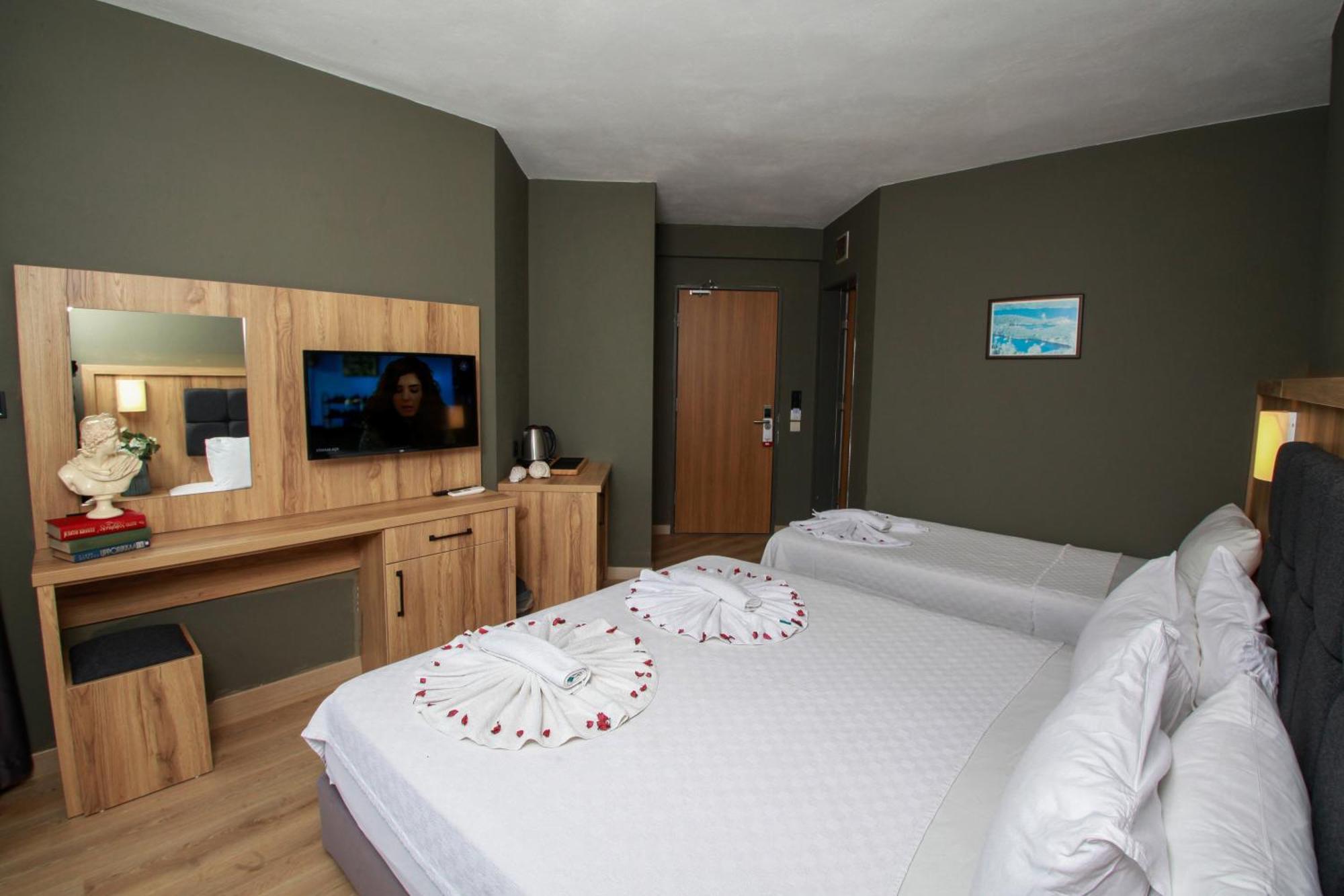 Standard Triple Room,1663149446:JPEG