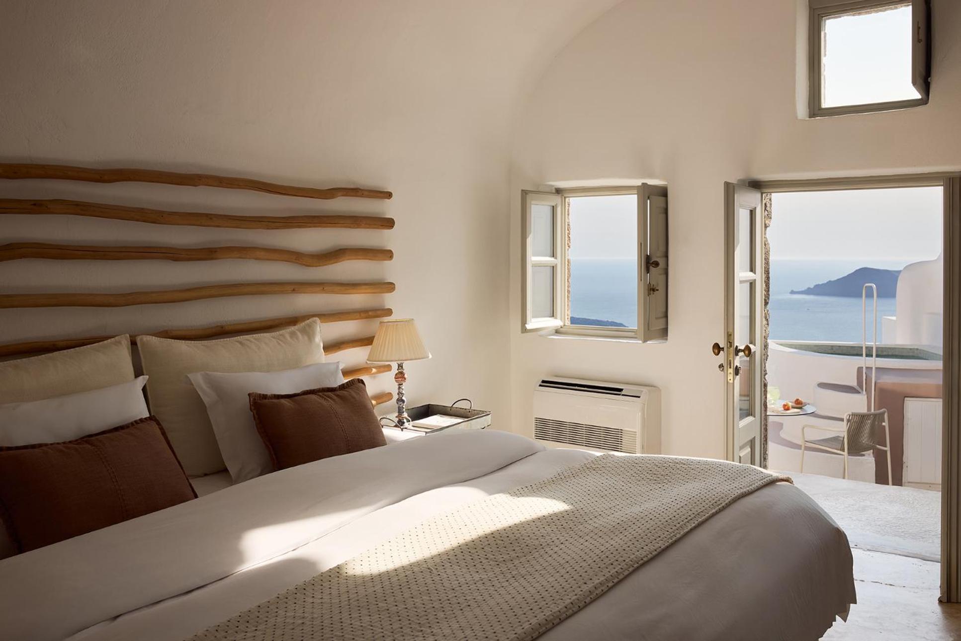 Caldera Suite Sea View Outdoor Jetted Plunge Pool
