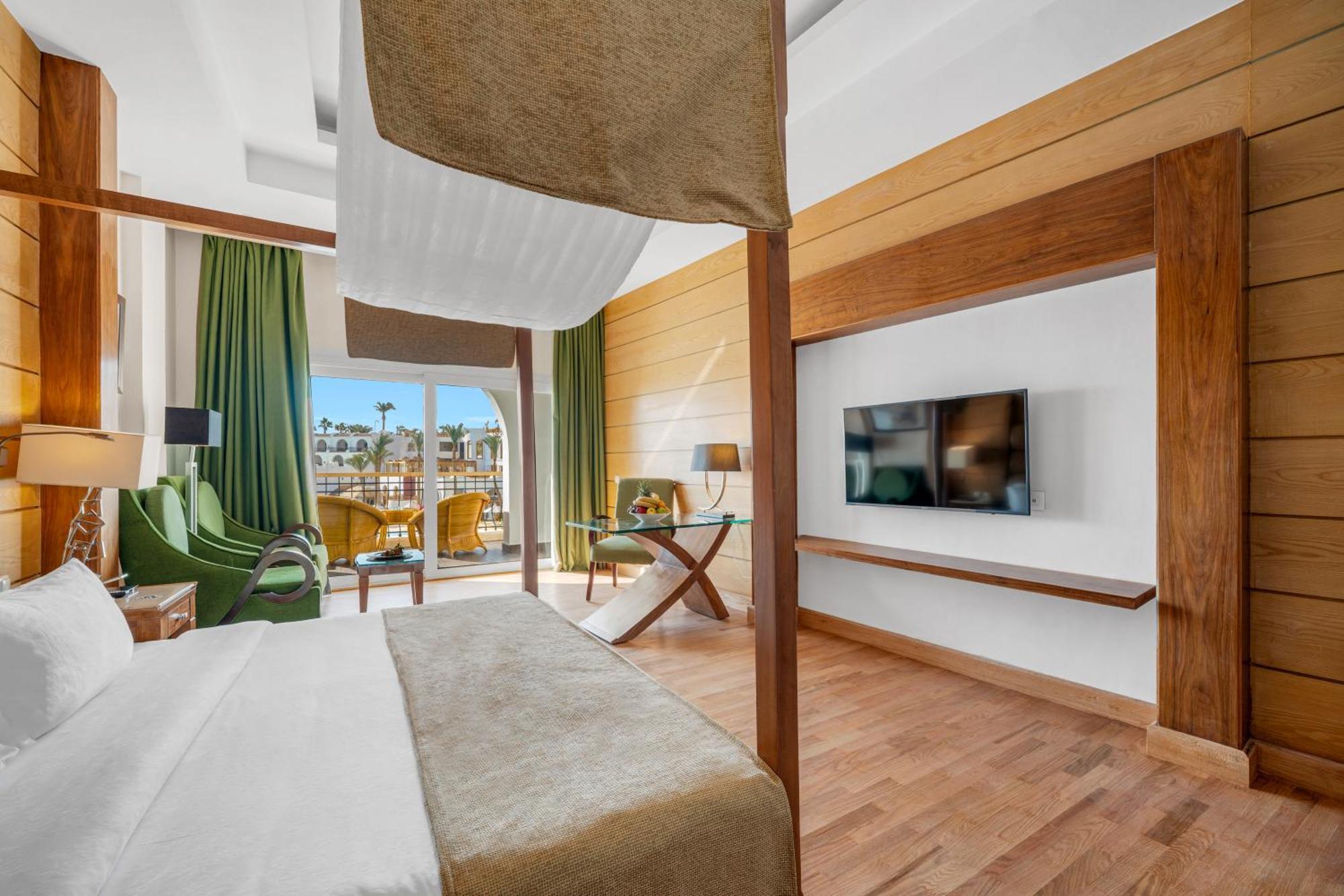 Royal Savoy Junior Suite Jacuzzi Adults Only
