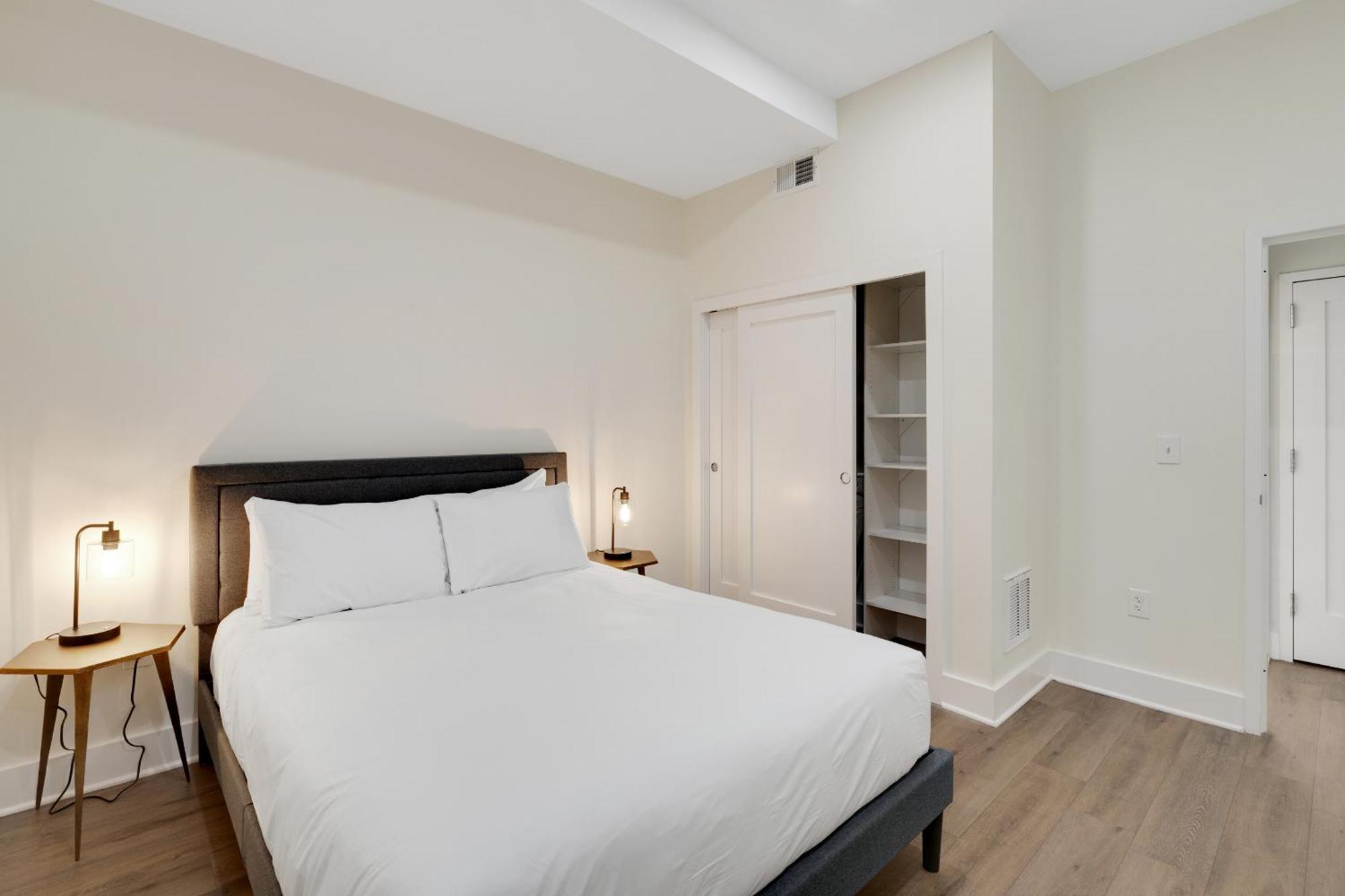 Two-Bedroom Apartment City View,1676853014:JPEG