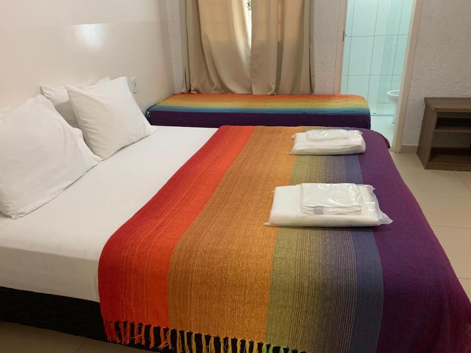 Quarto Duplo