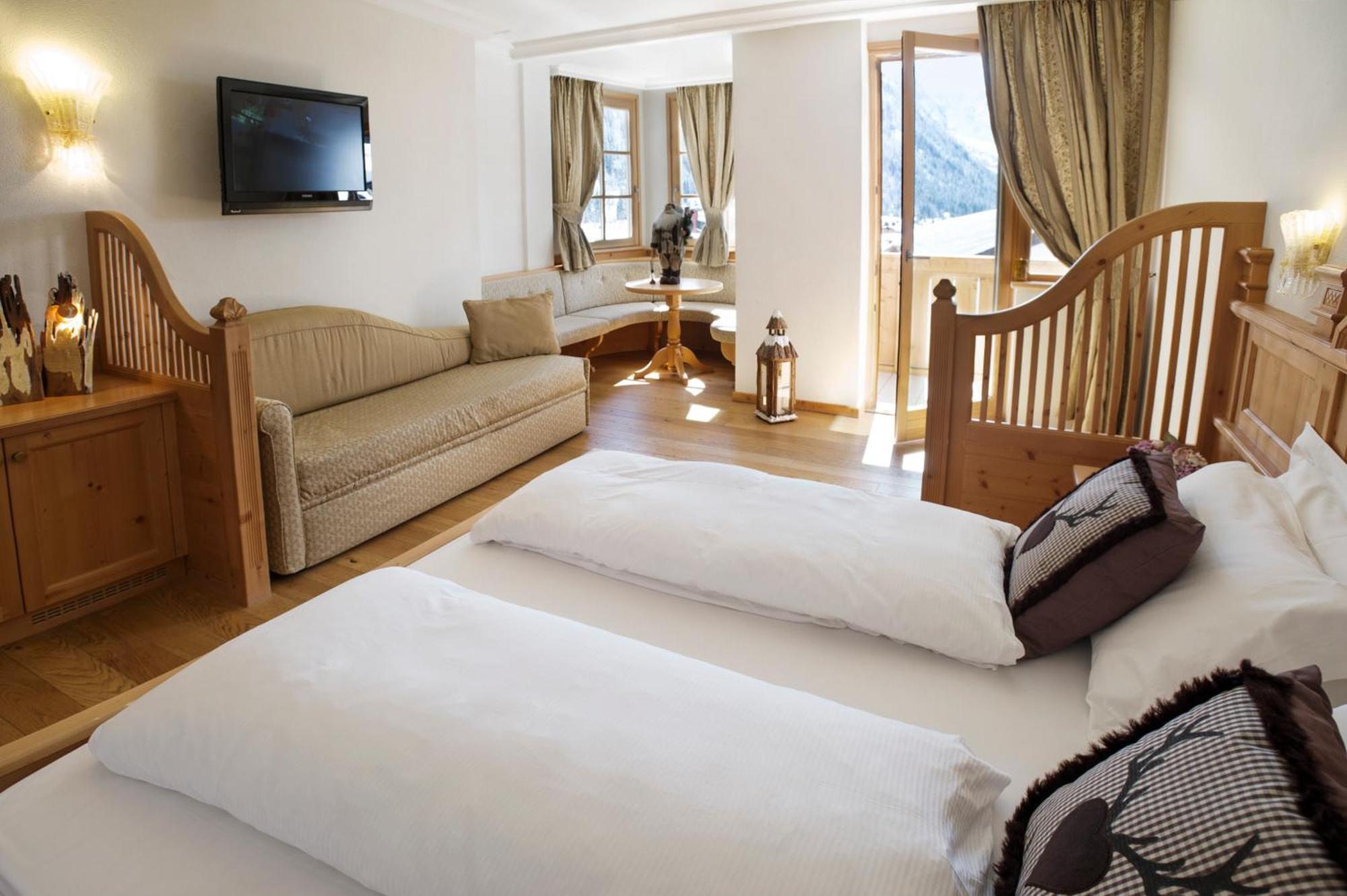 Deluxe Double or Twin Room