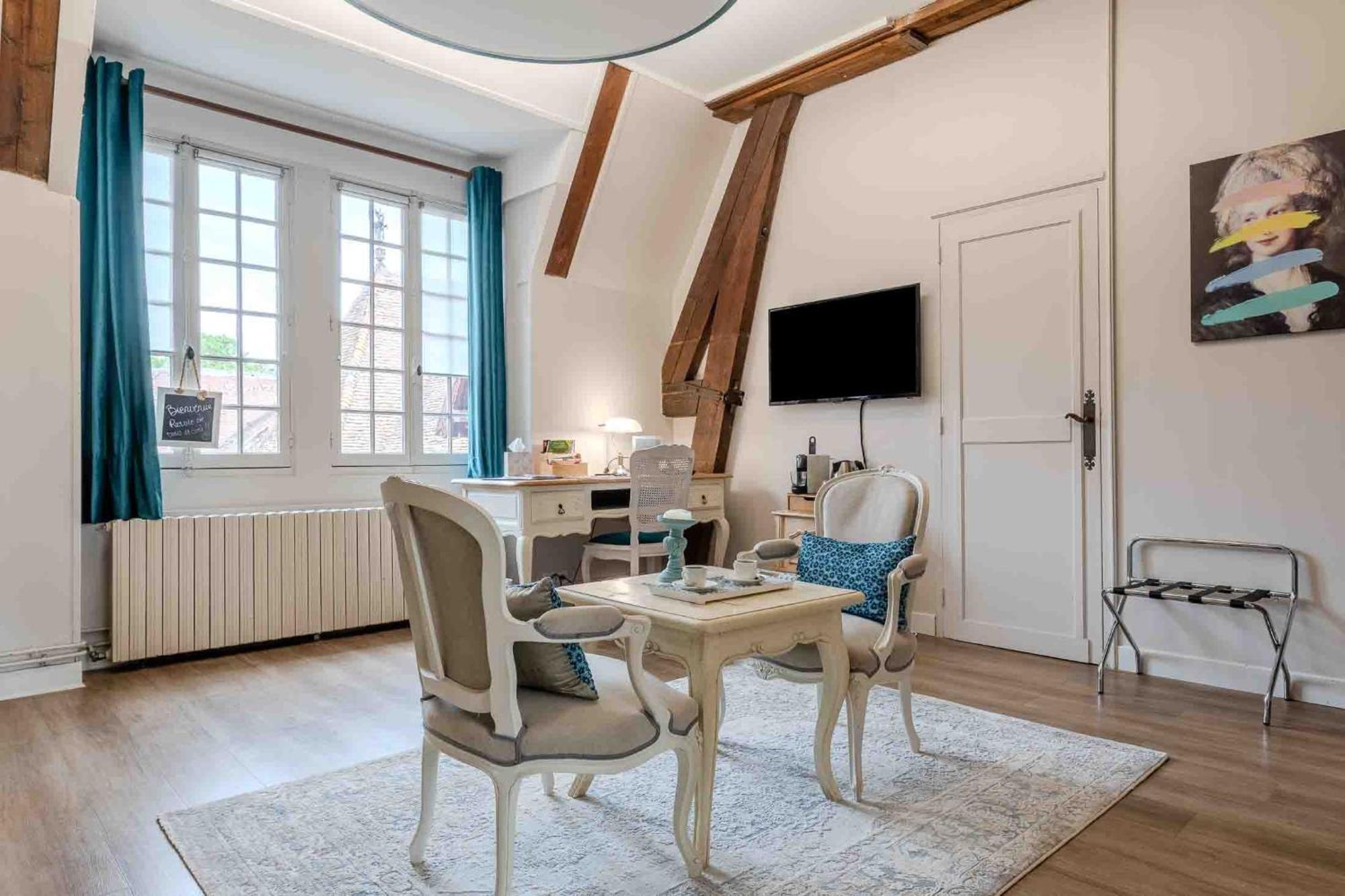 Premium Quadruple Room