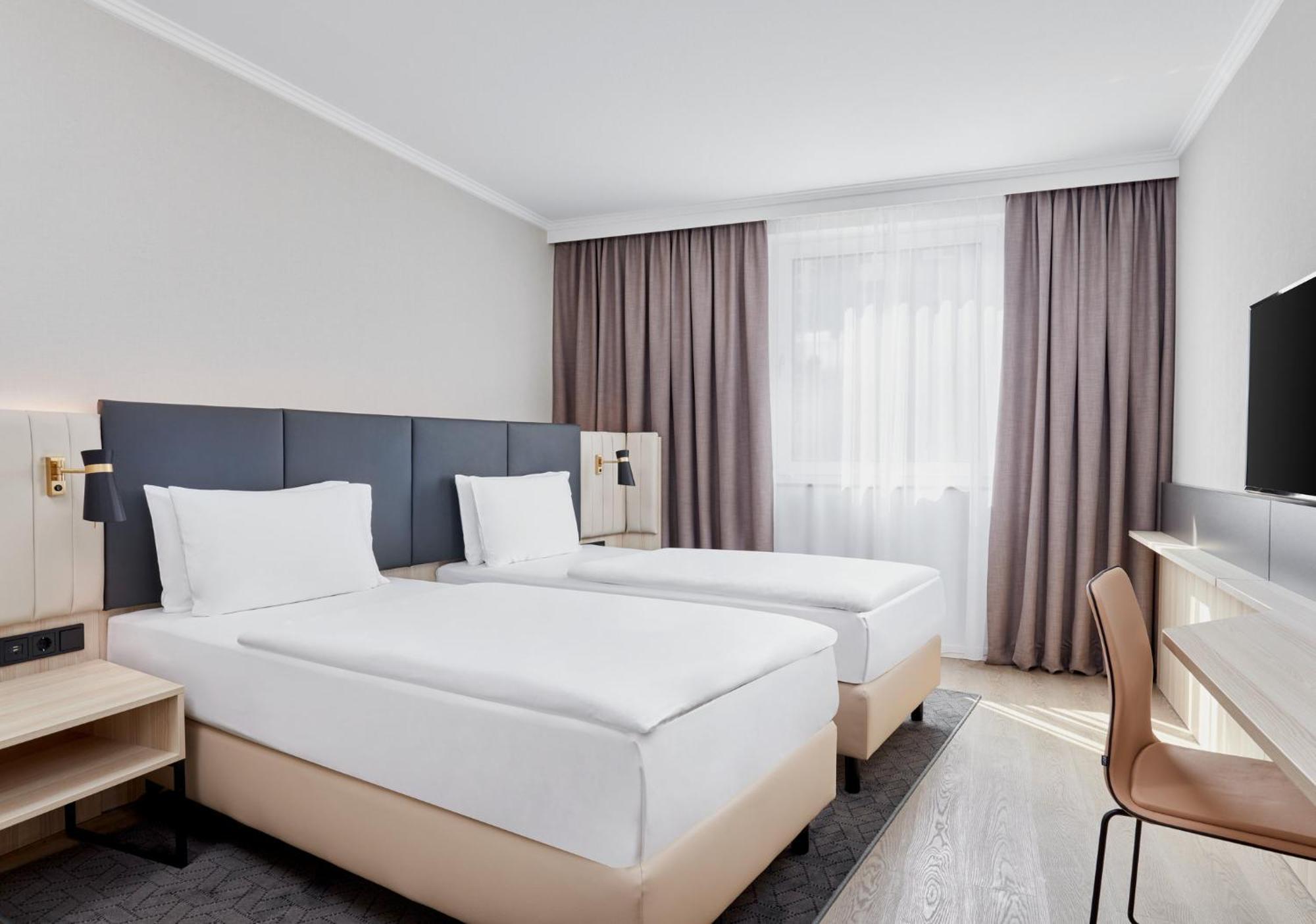 Standard Room Two Single Beds