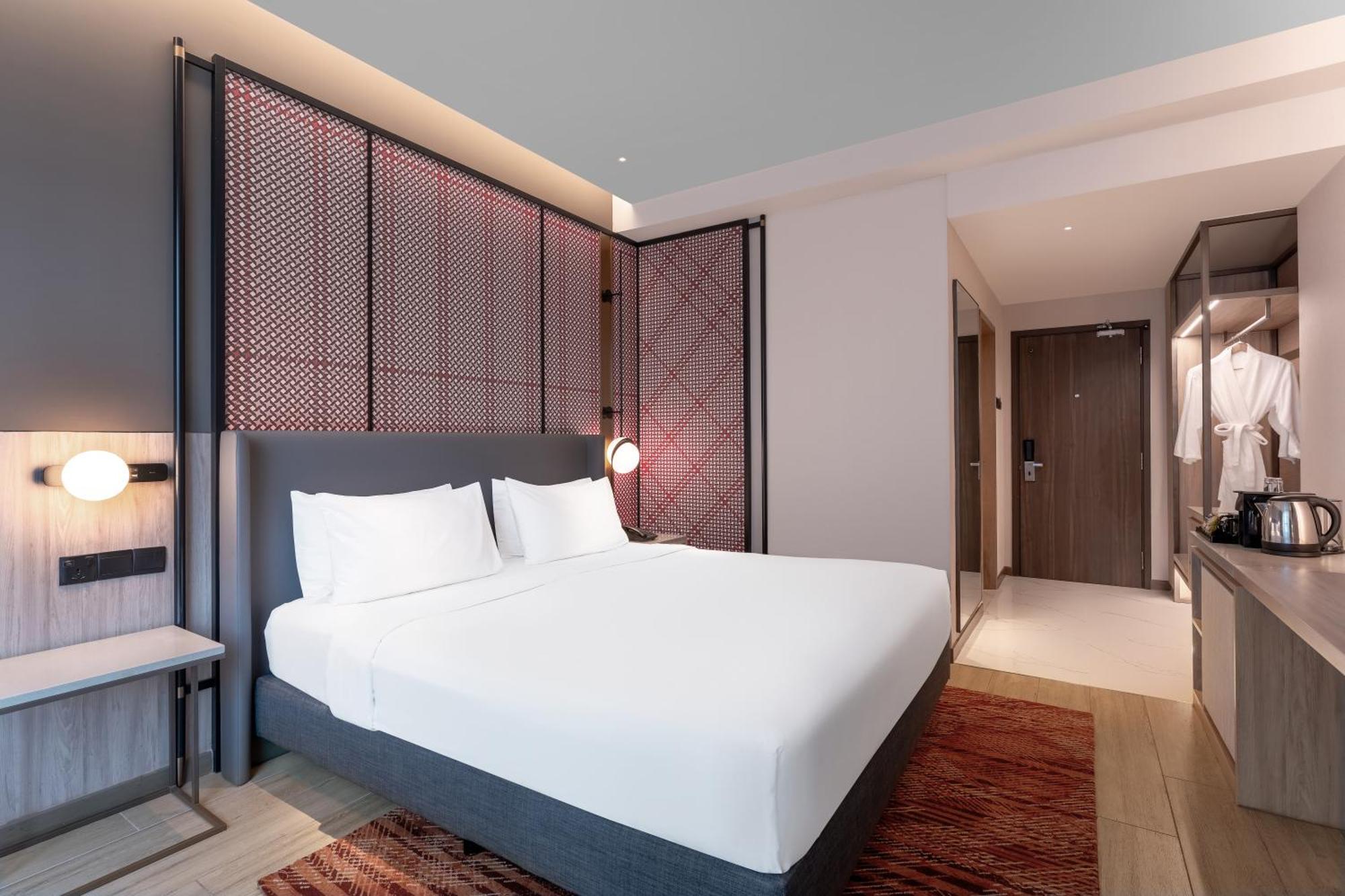 Superior RoomOne King Bed