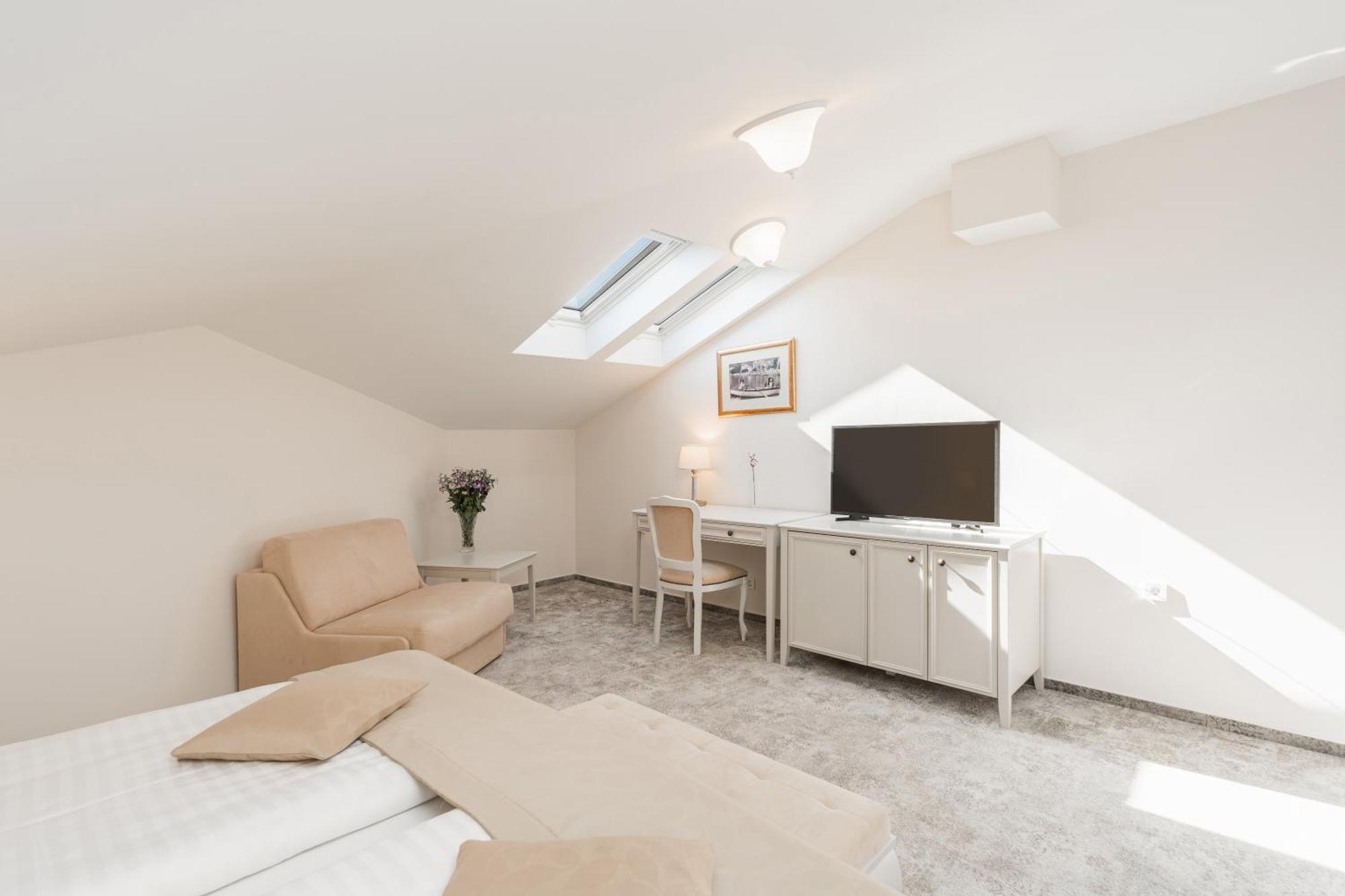 Loft Room