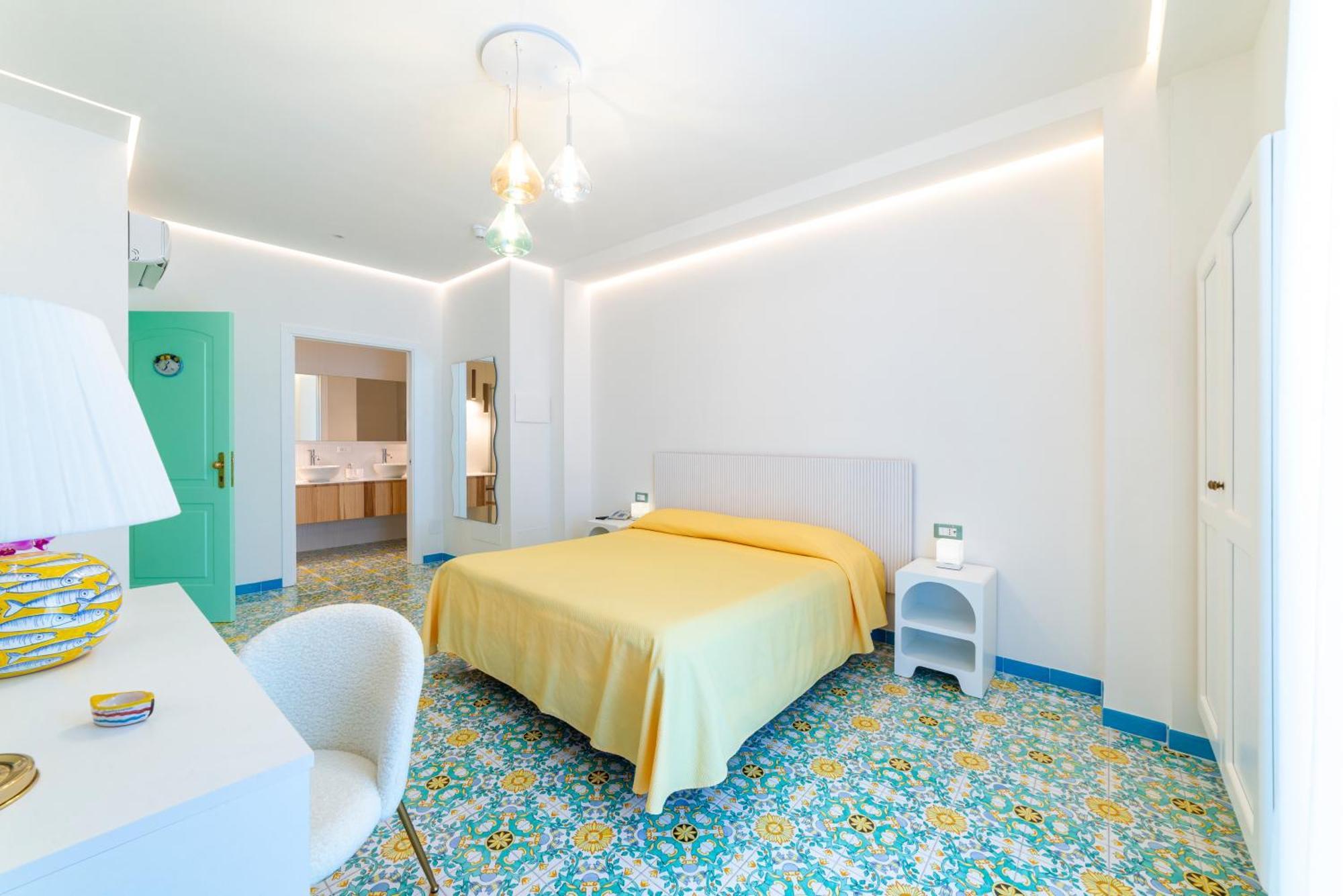 Deluxe Double Room Sea View