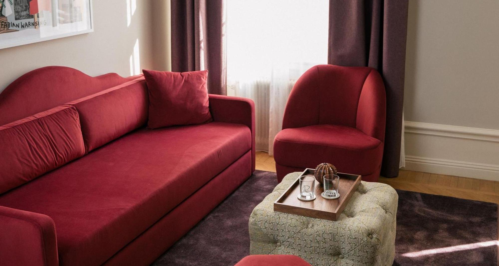 Junior King Suite