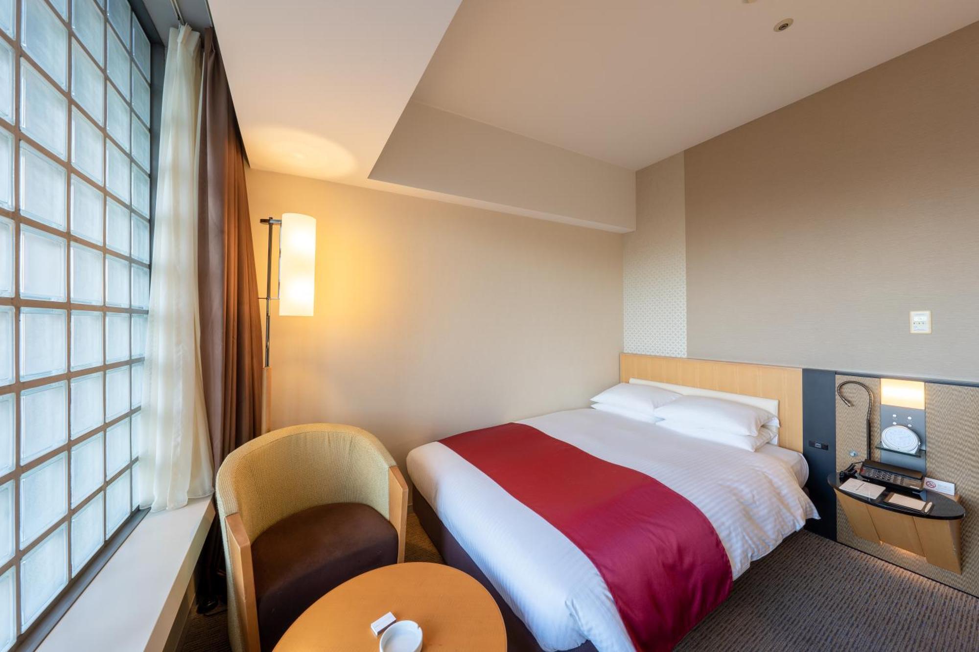 Semi-Double Room Non-Smoking