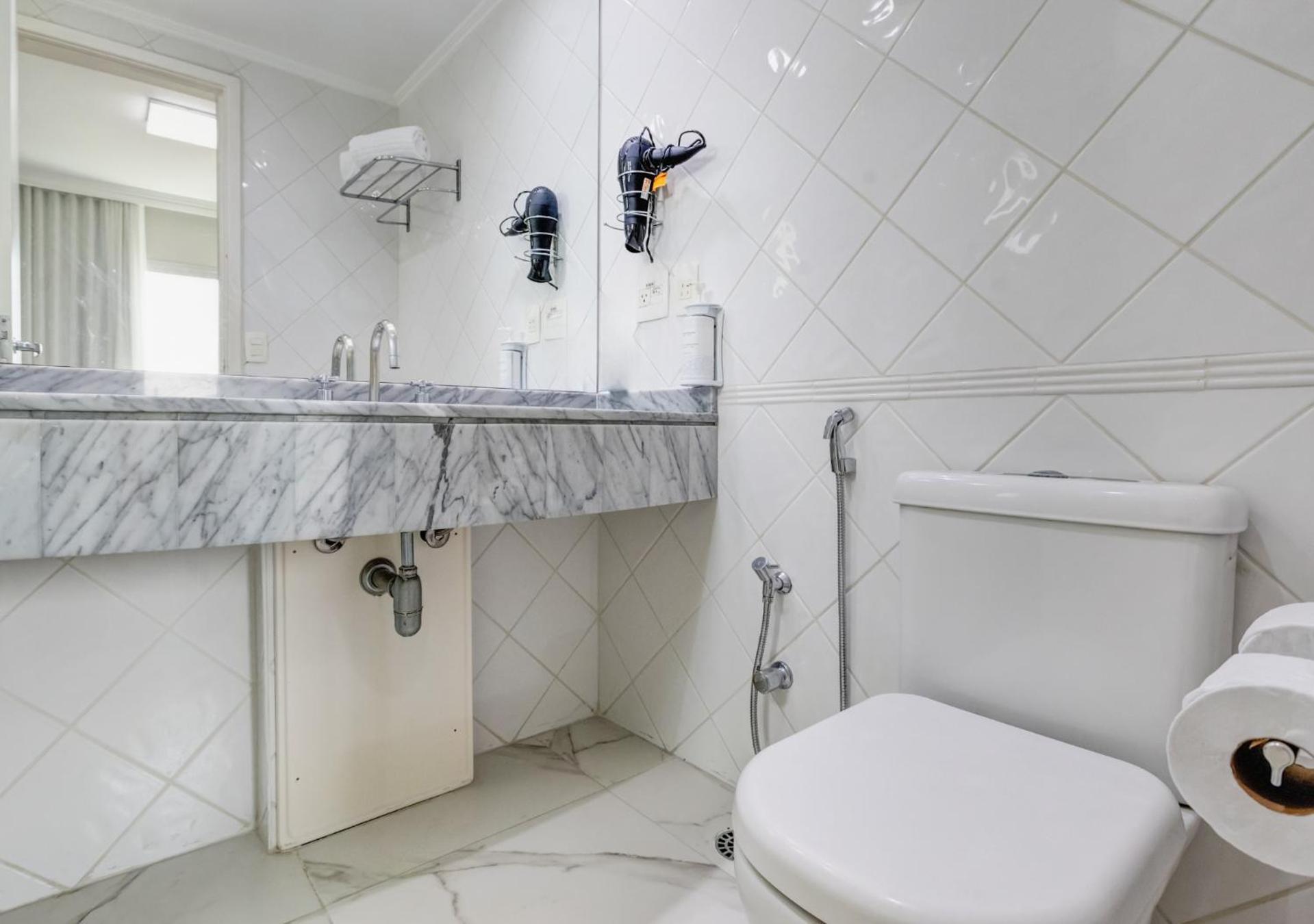 Quarto Superior com 2 Camas de Solteiro