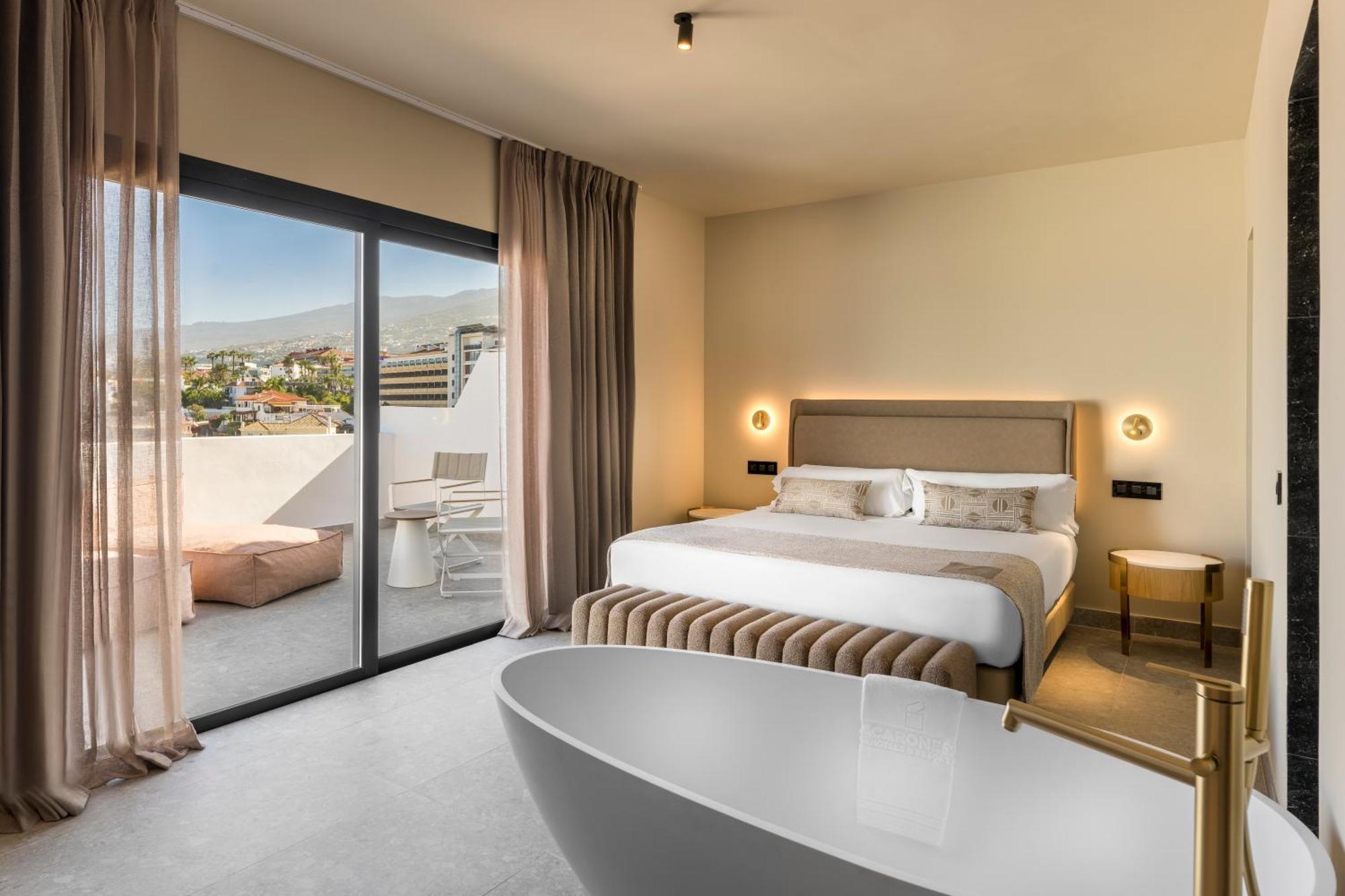 Quarto Twin Superior com Vista Mar